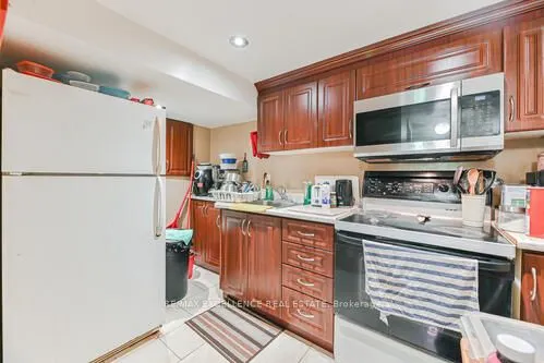 46 Lloydminster Avenue