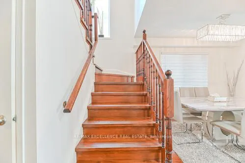 46 Lloydminster Avenue