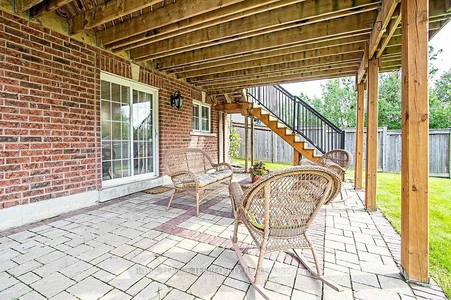 53 Rushbrooke Way, #Lower