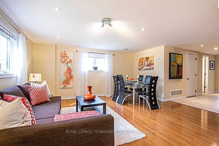 53 Rushbrooke Way, #Lower