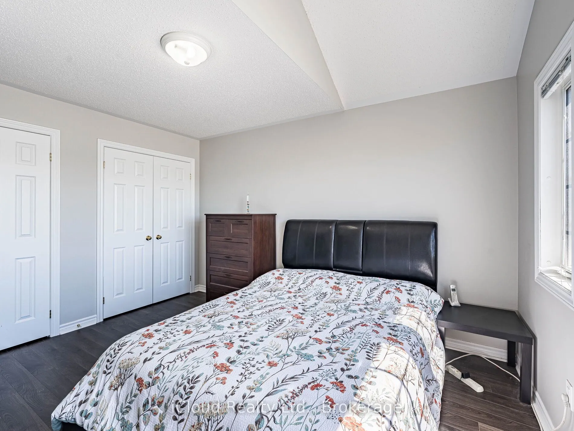 634 Oxbow Crescent