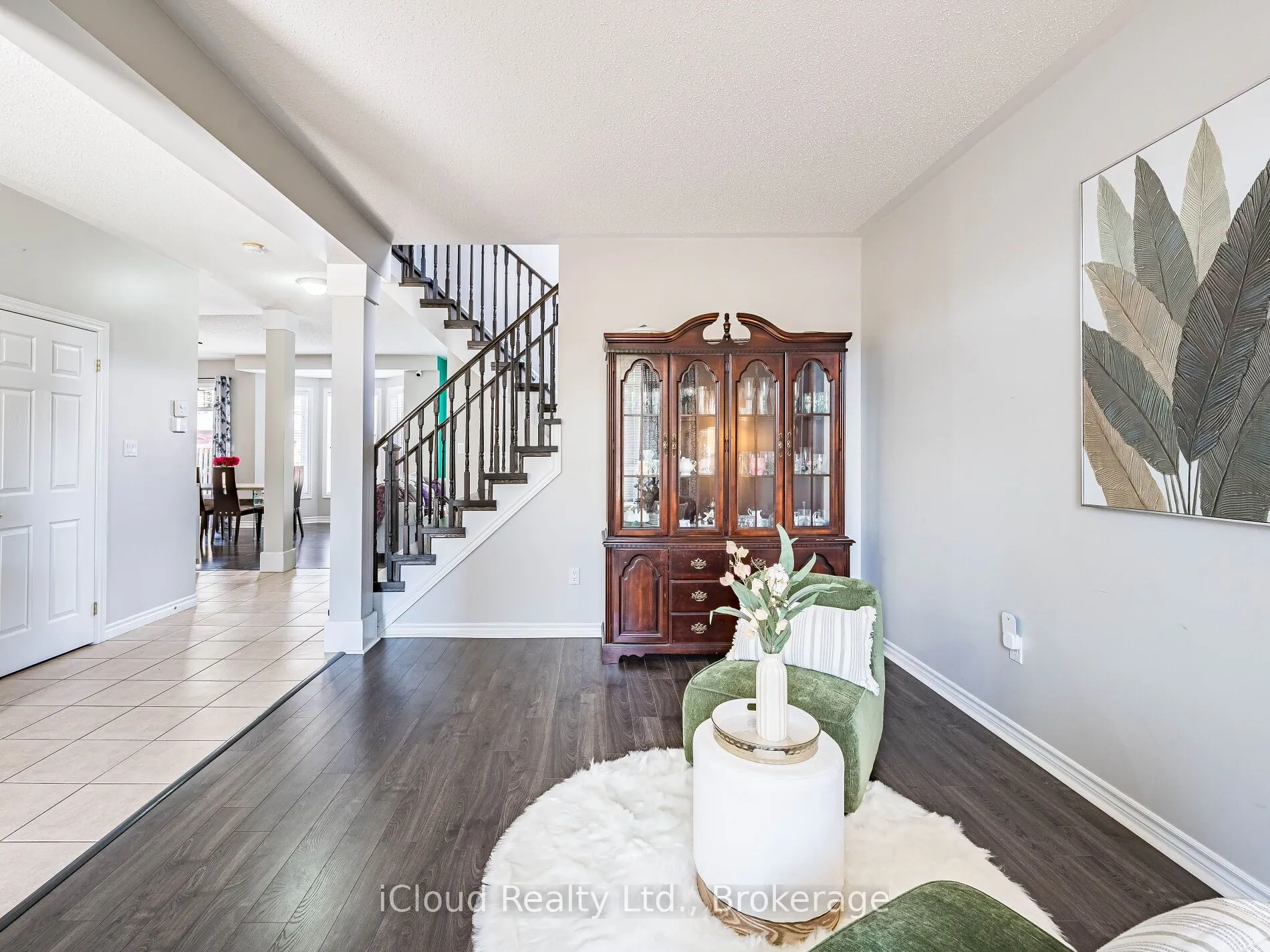 634 Oxbow Crescent