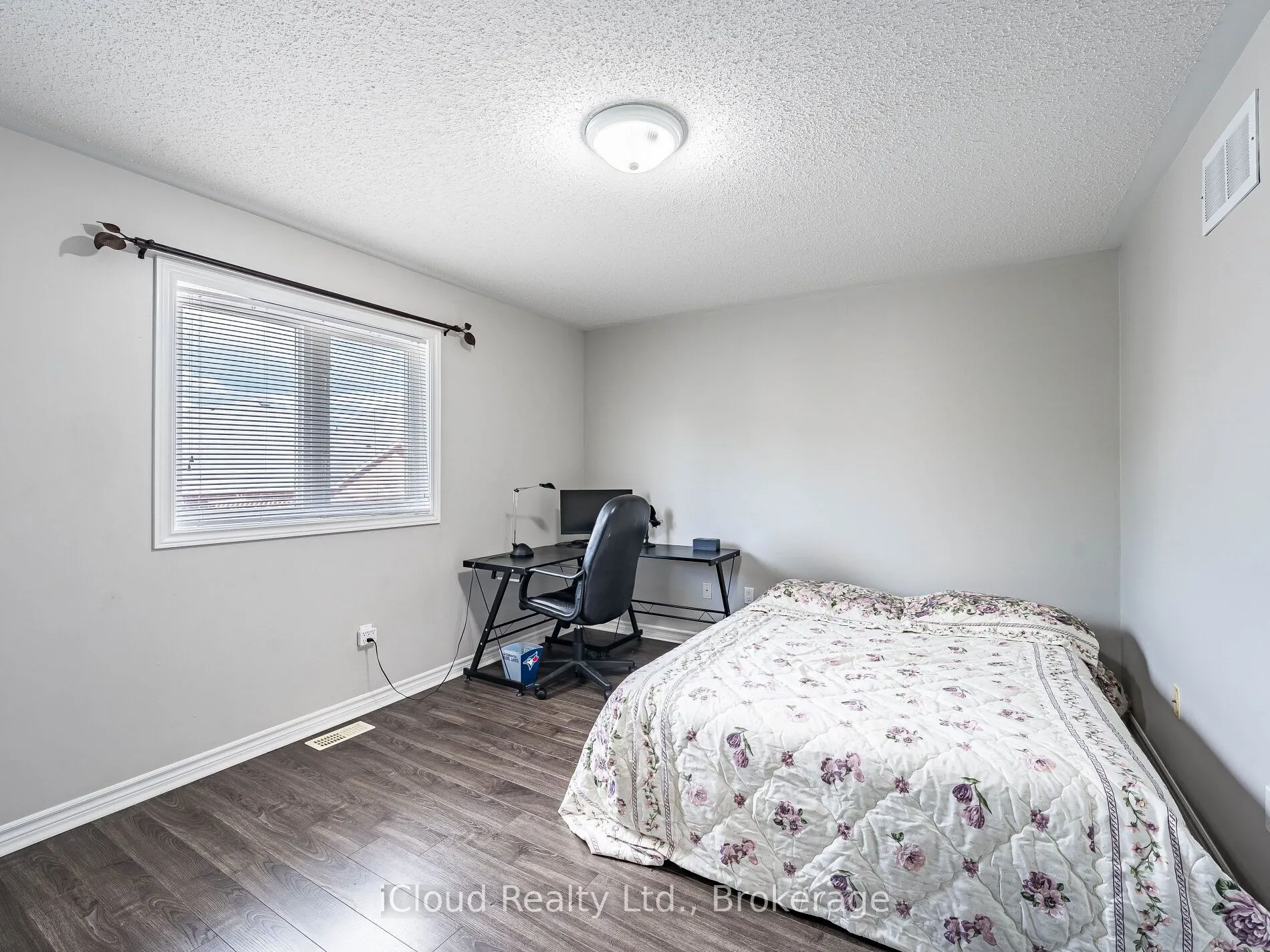 634 Oxbow Crescent