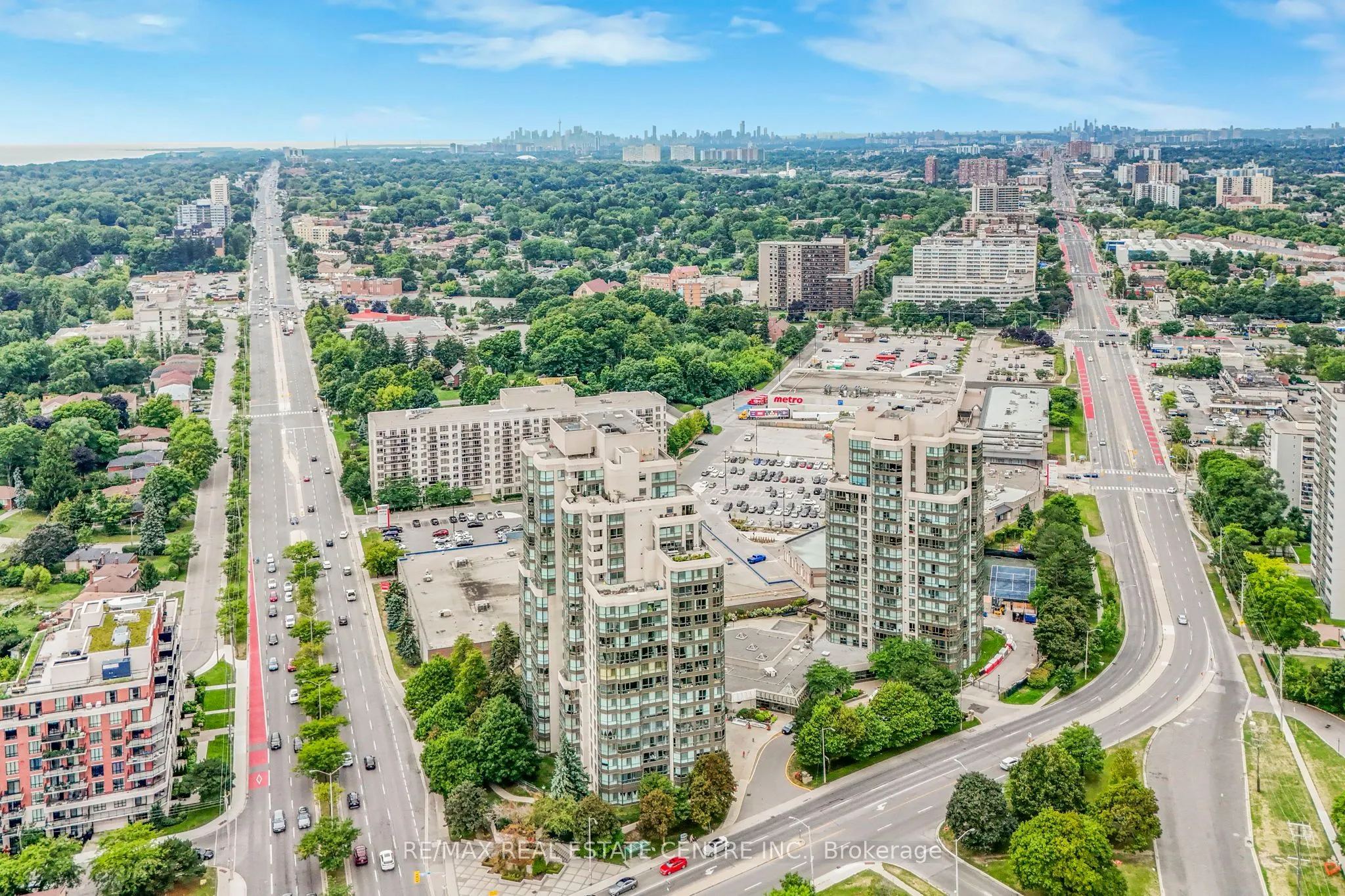 3233 Eglinton Avenue E, #407
