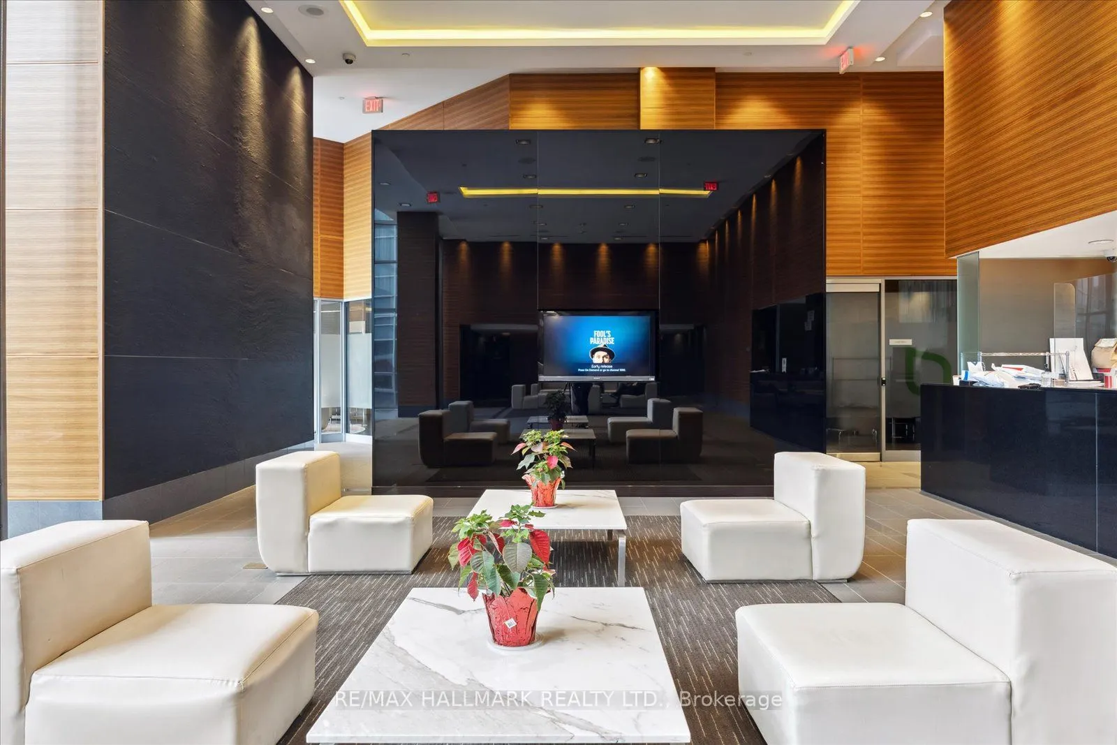 125 Village Green Square, #3006