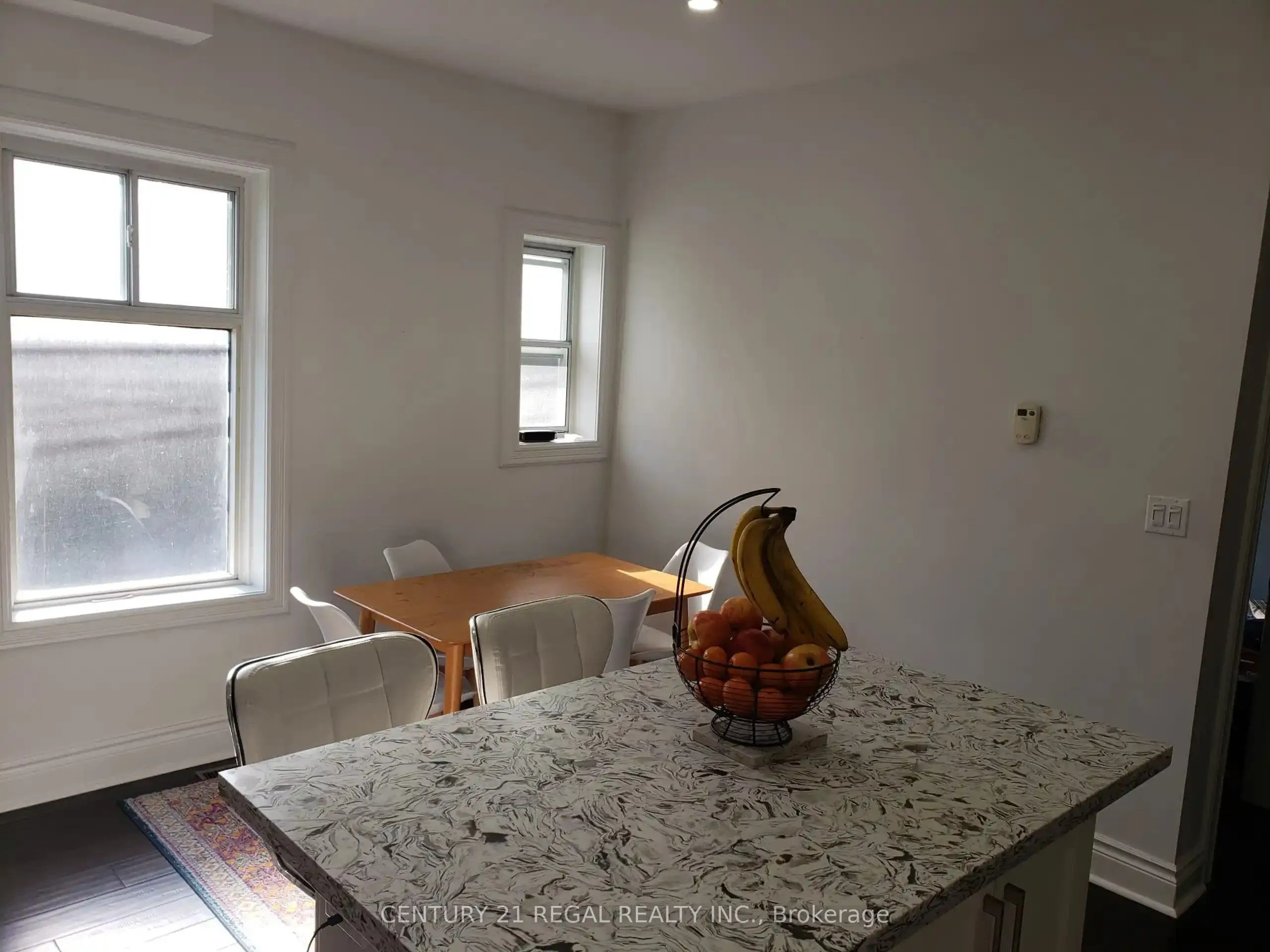 191 Booth Avenue, #Main