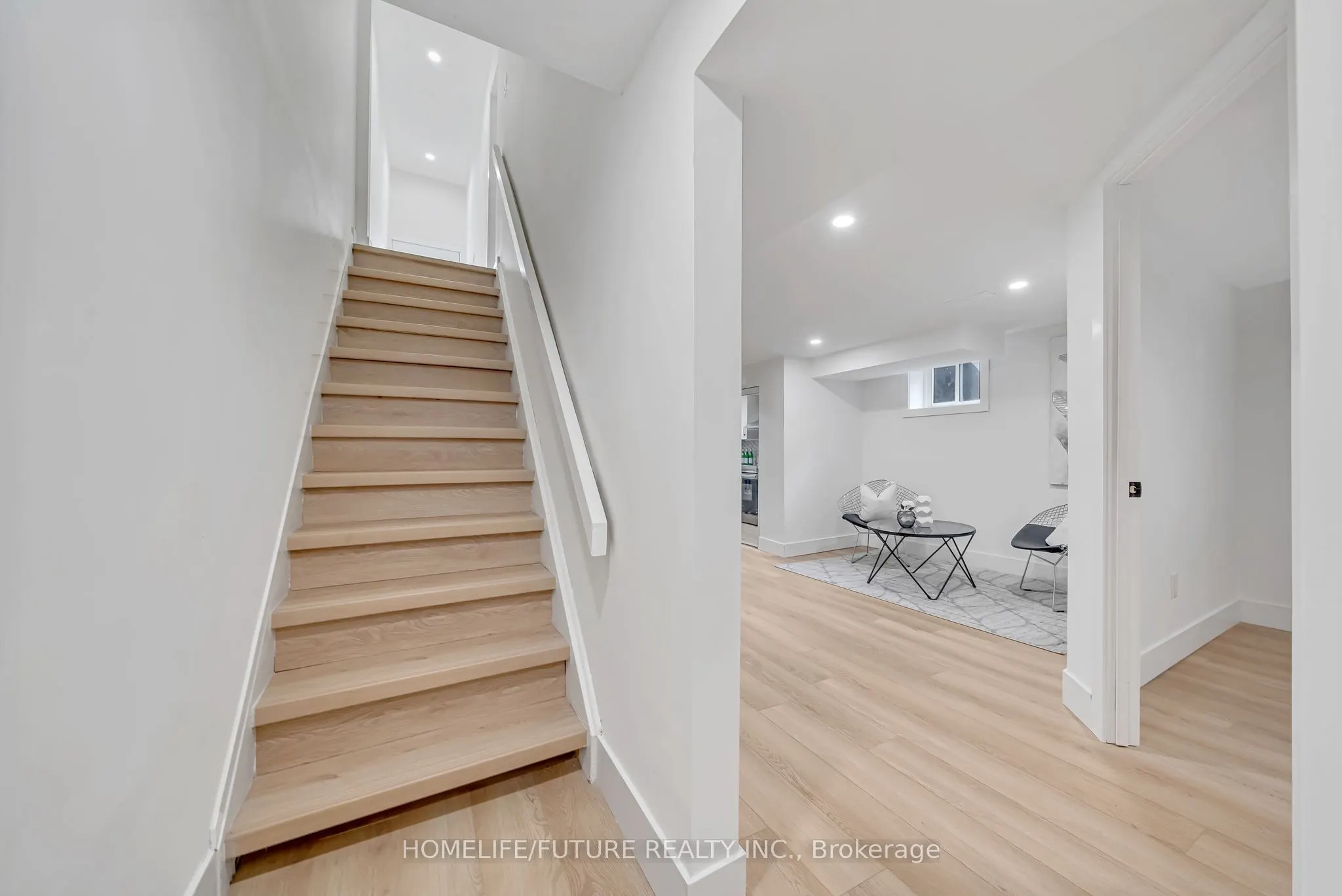 1341 Park Road S