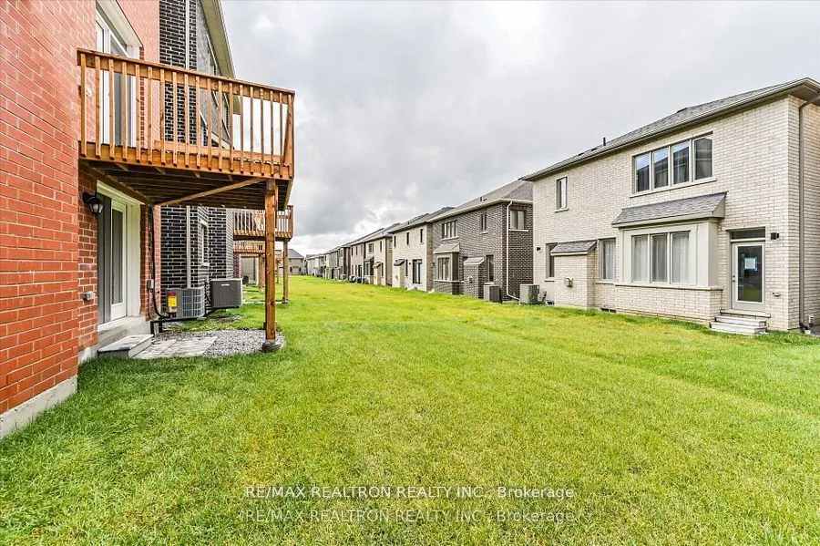3106 Mulberry Lane