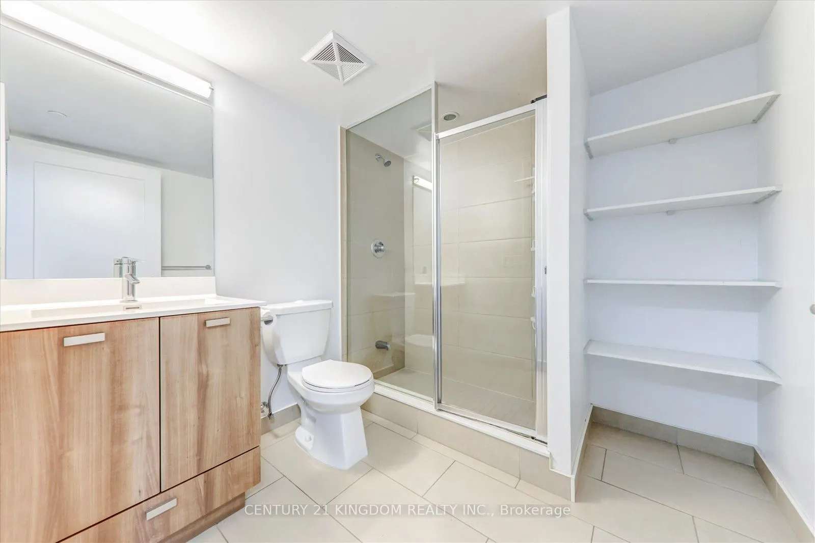 275 Village Green Square, #1423