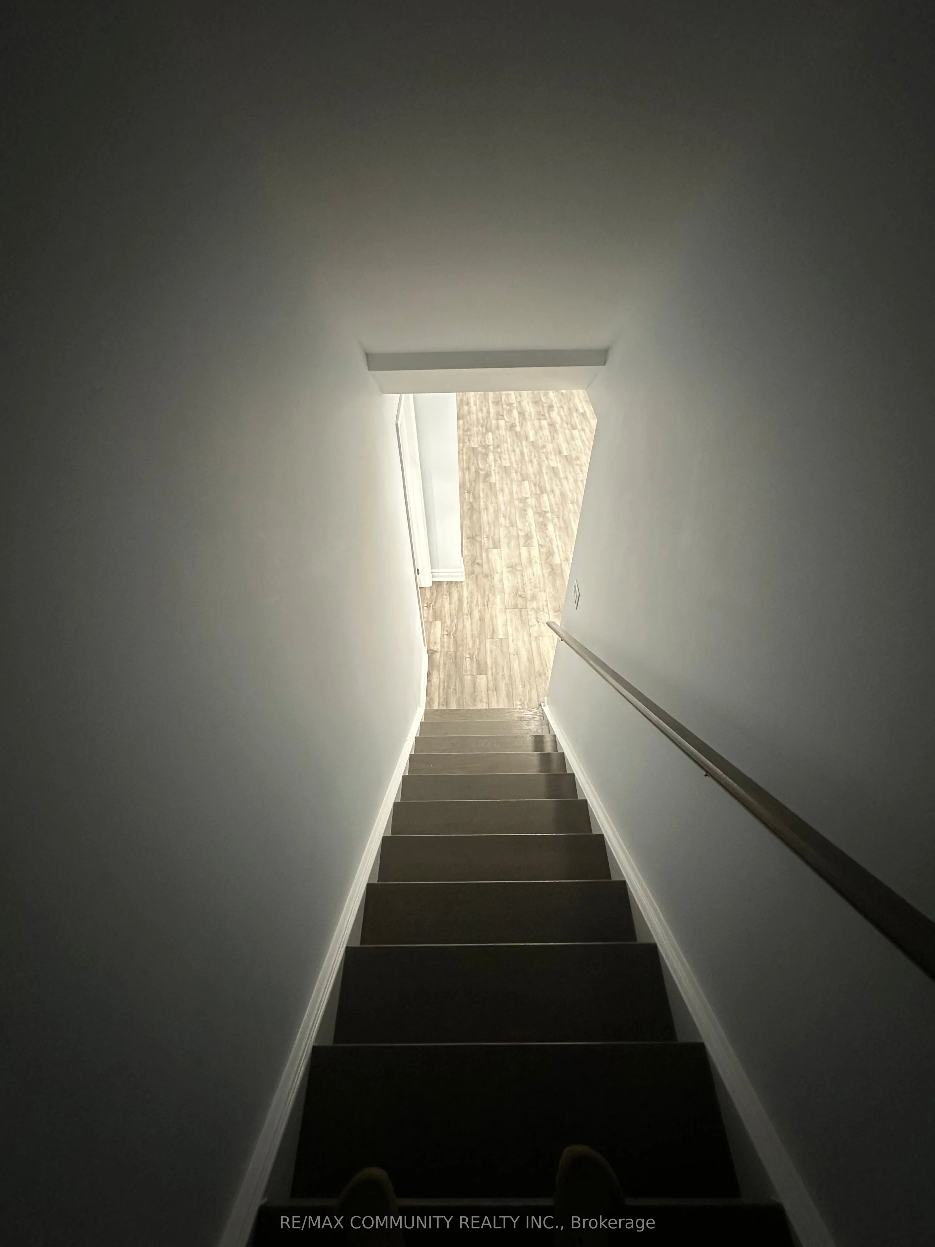 941 Greenhill Avenue, #Basement