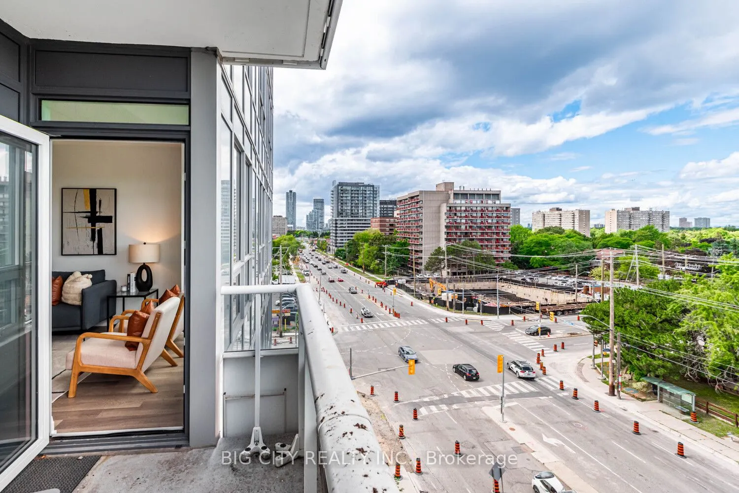 3121 Sheppard Avenue E, #611