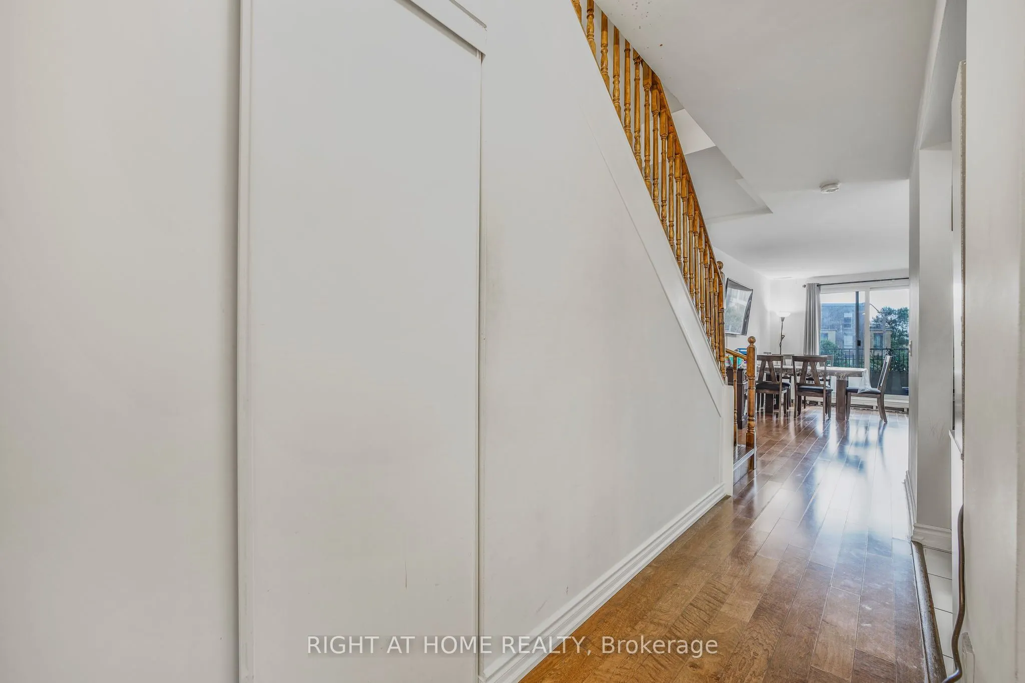 188 Bonis Avenue, #618