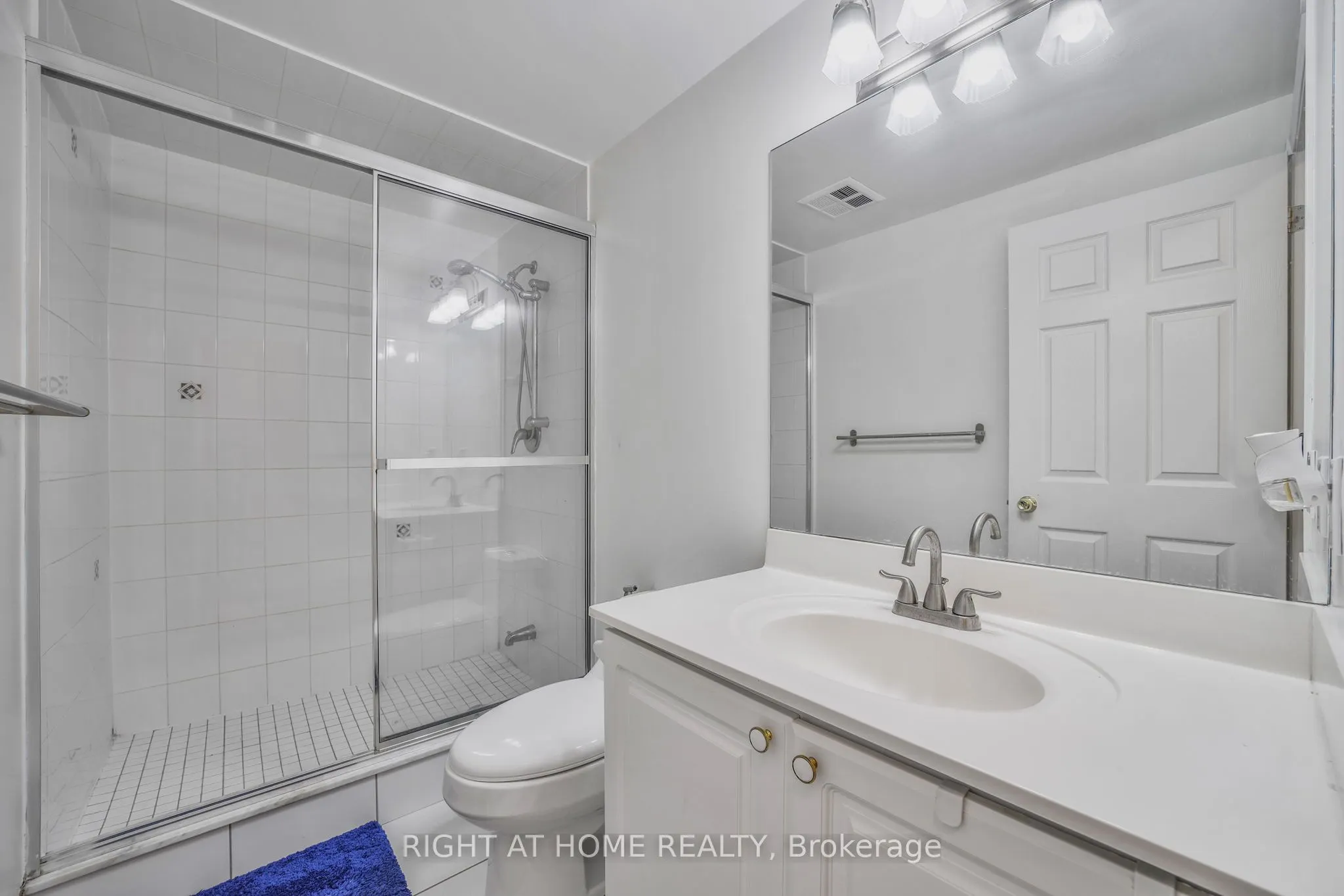 188 Bonis Avenue, #618