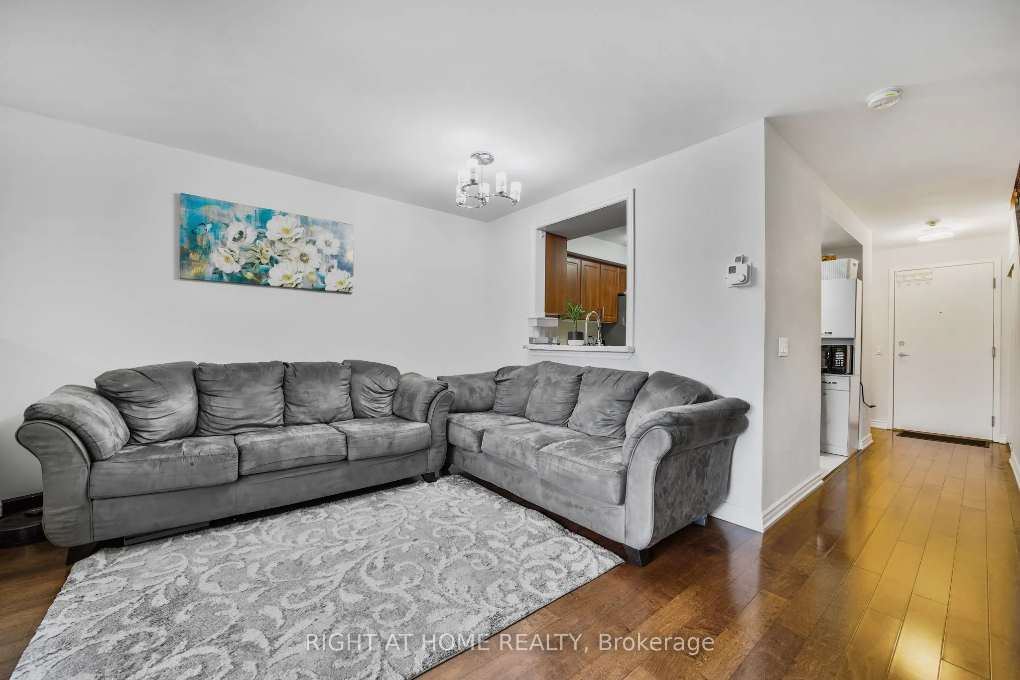 188 Bonis Avenue, #618
