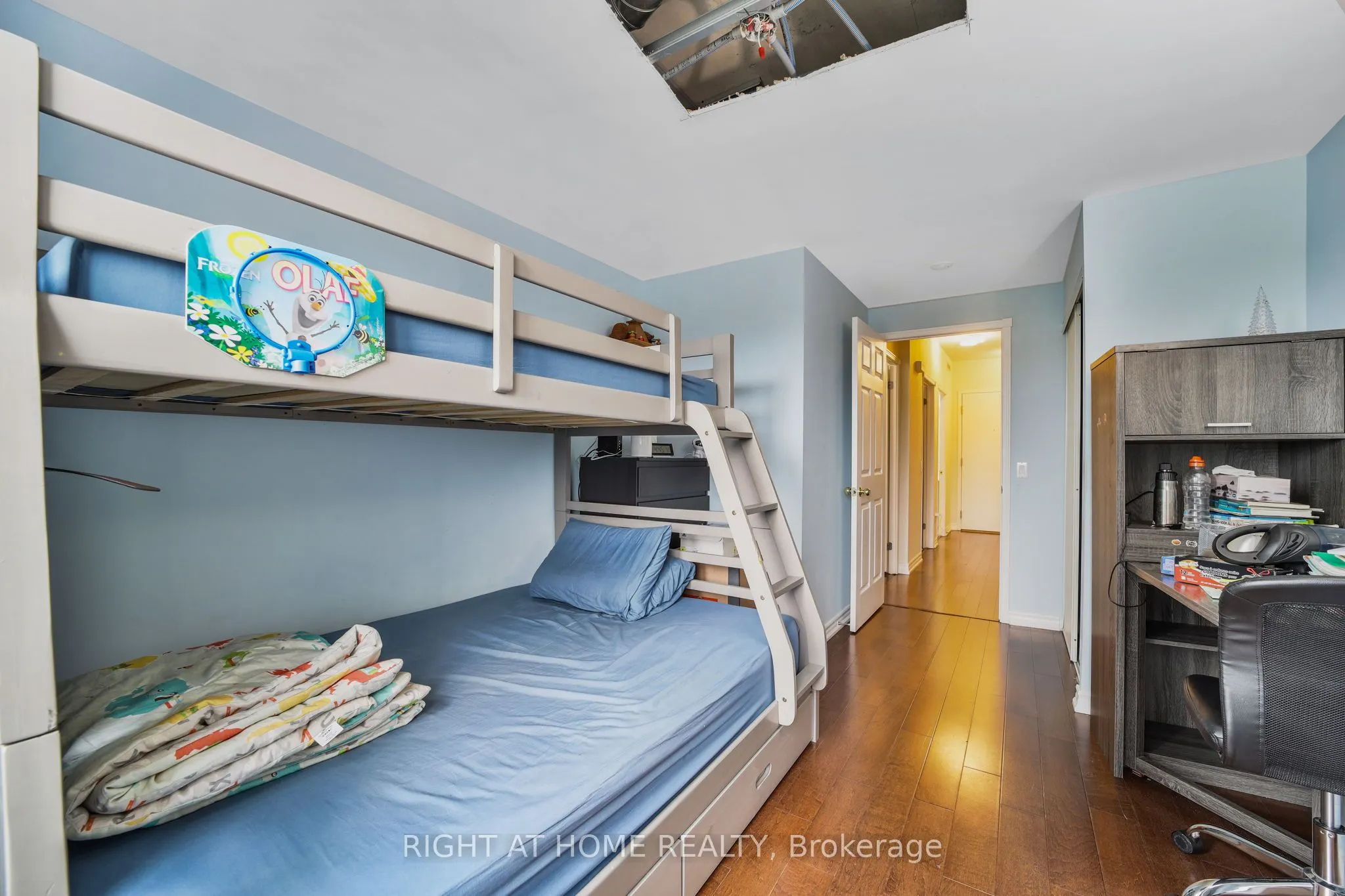 188 Bonis Avenue, #618