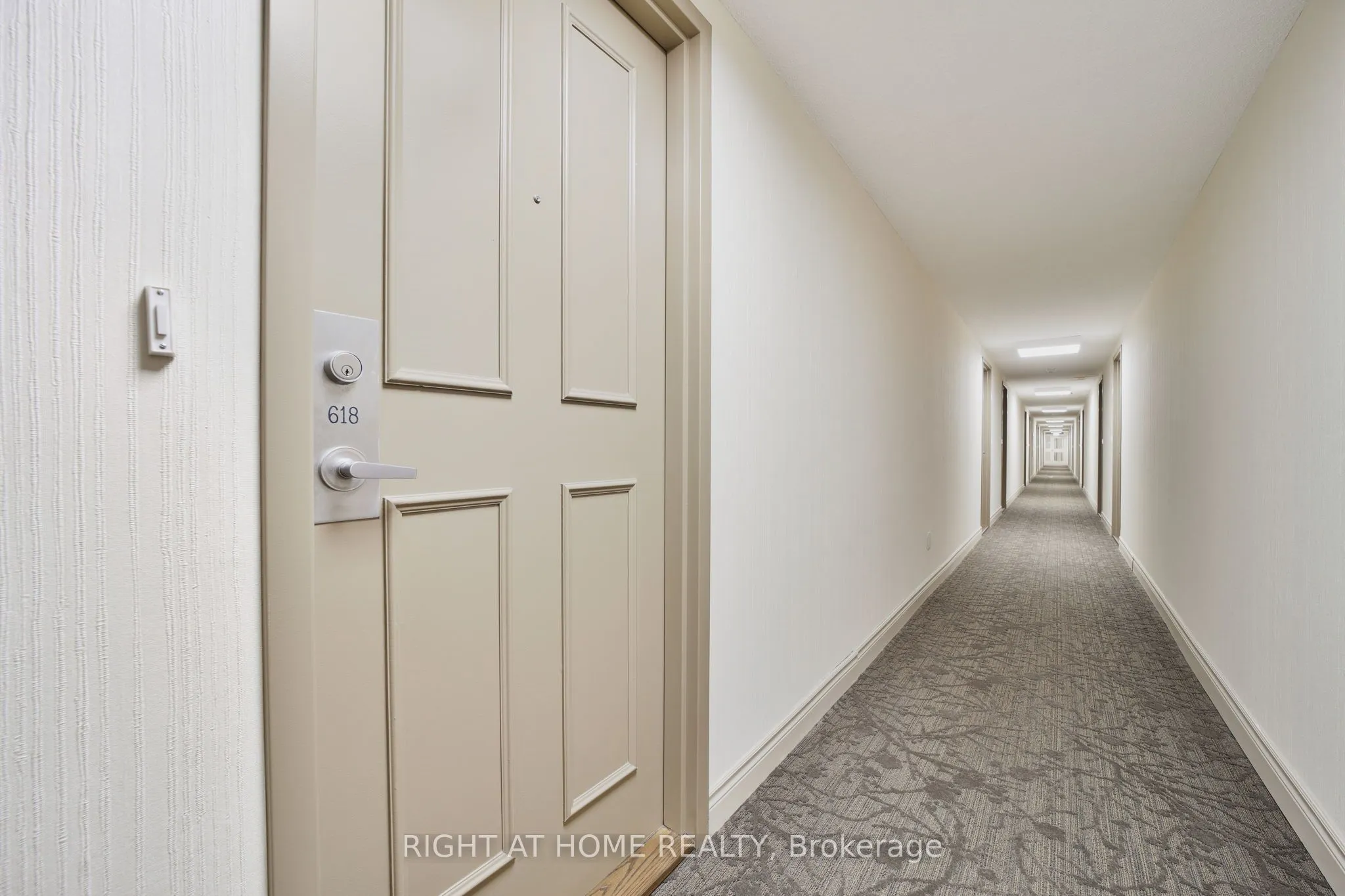 188 Bonis Avenue, #618