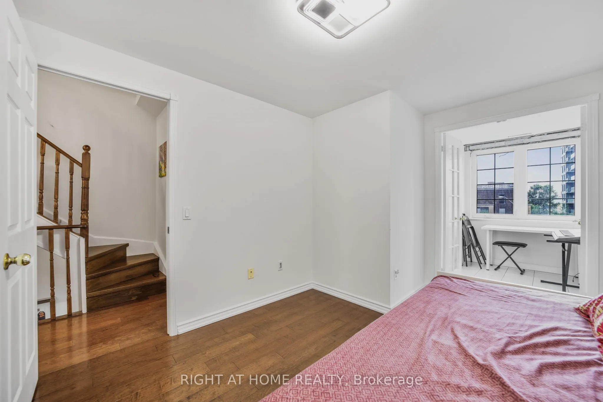 188 Bonis Avenue, #618