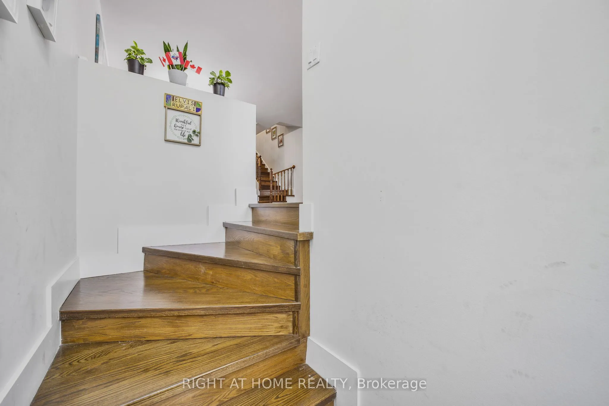 188 Bonis Avenue, #618