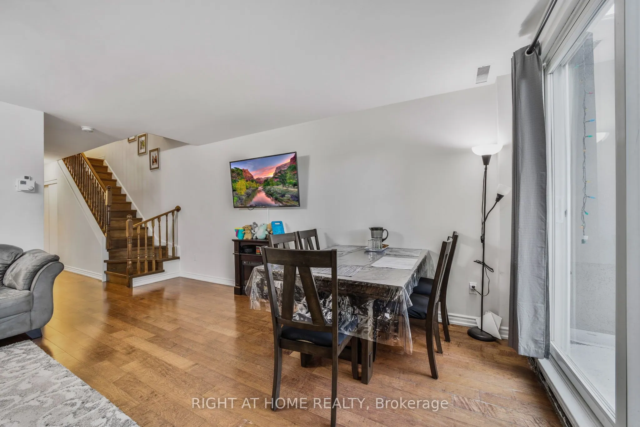 188 Bonis Avenue, #618