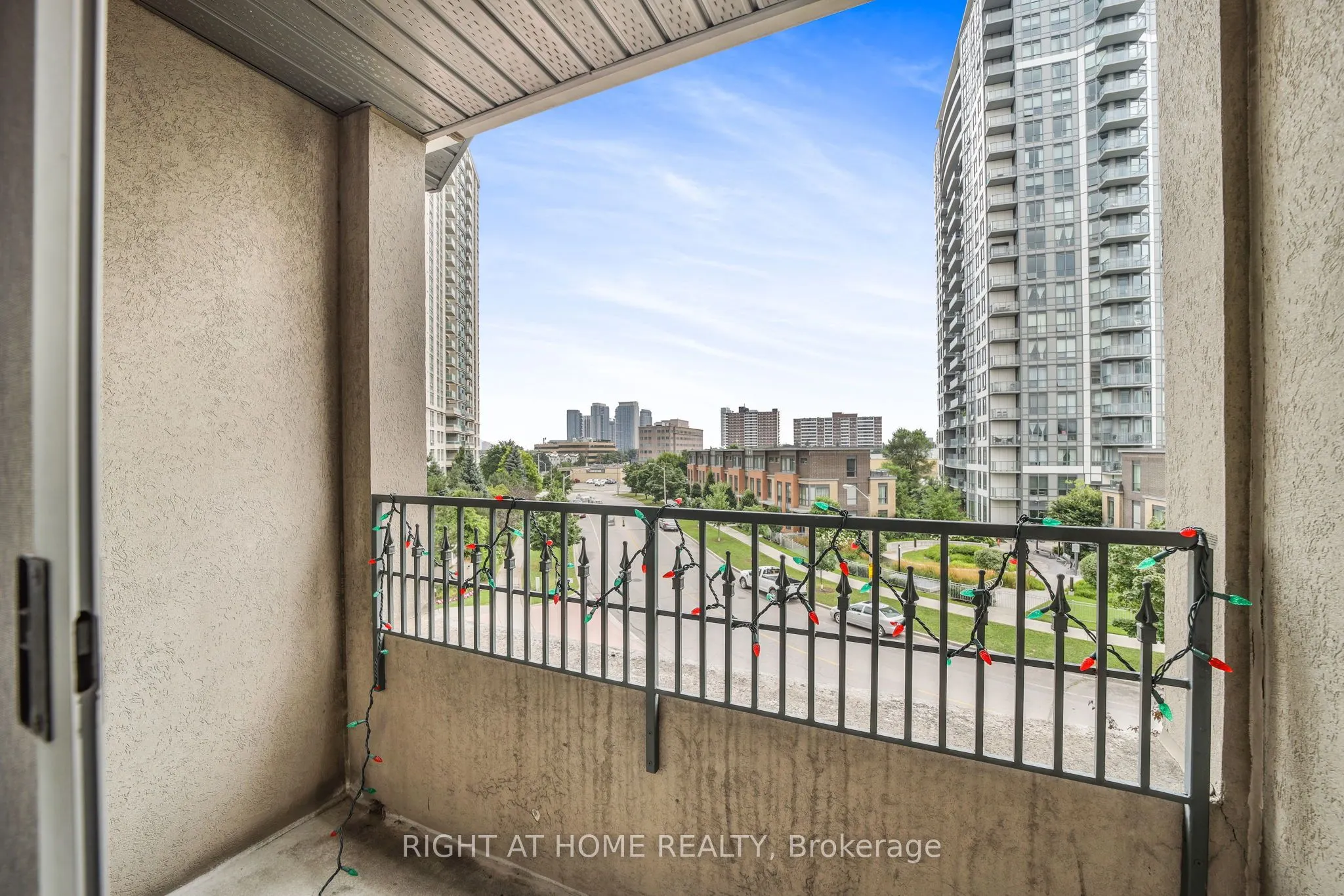 188 Bonis Avenue, #618