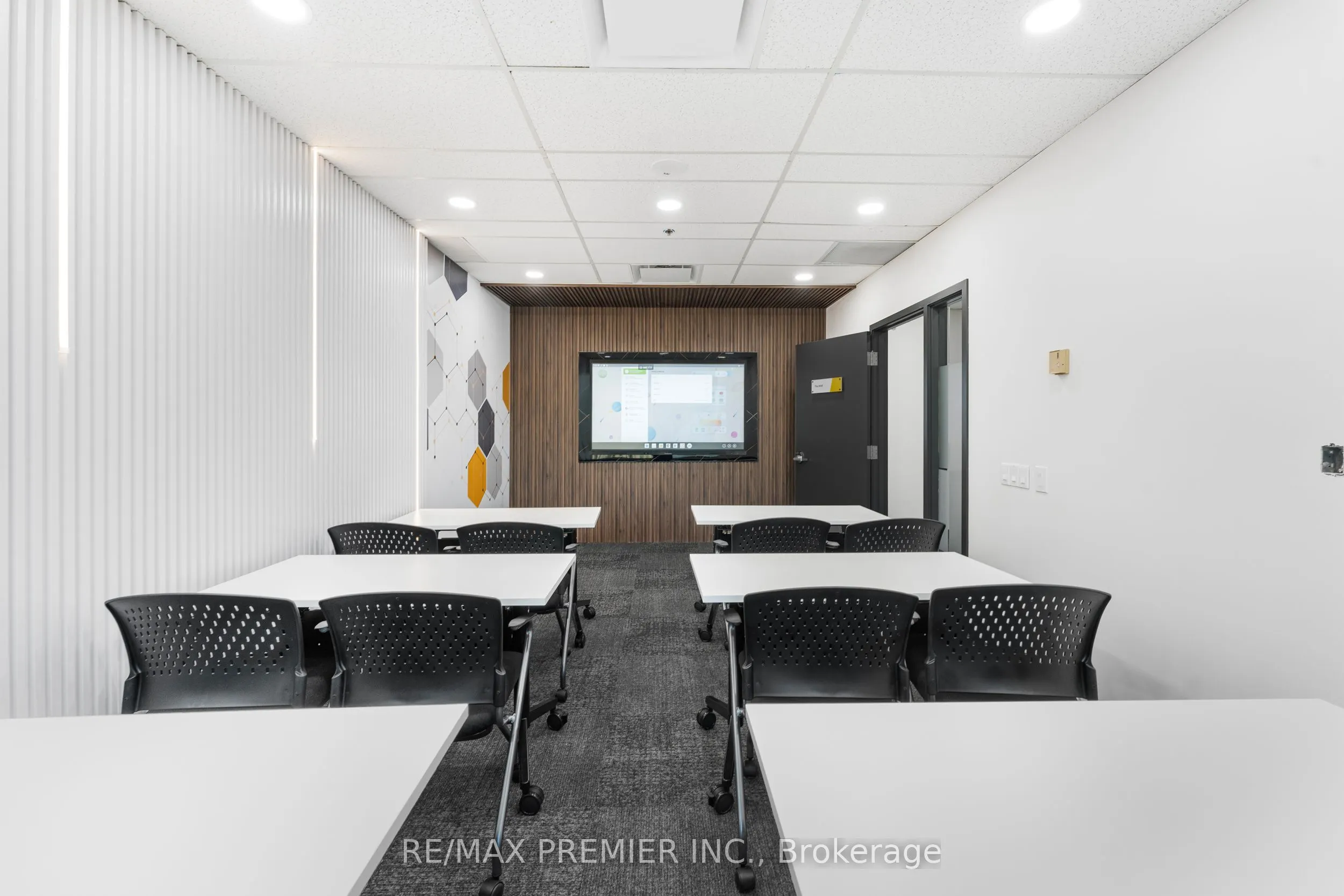 305 Milner Avenue, #700-31