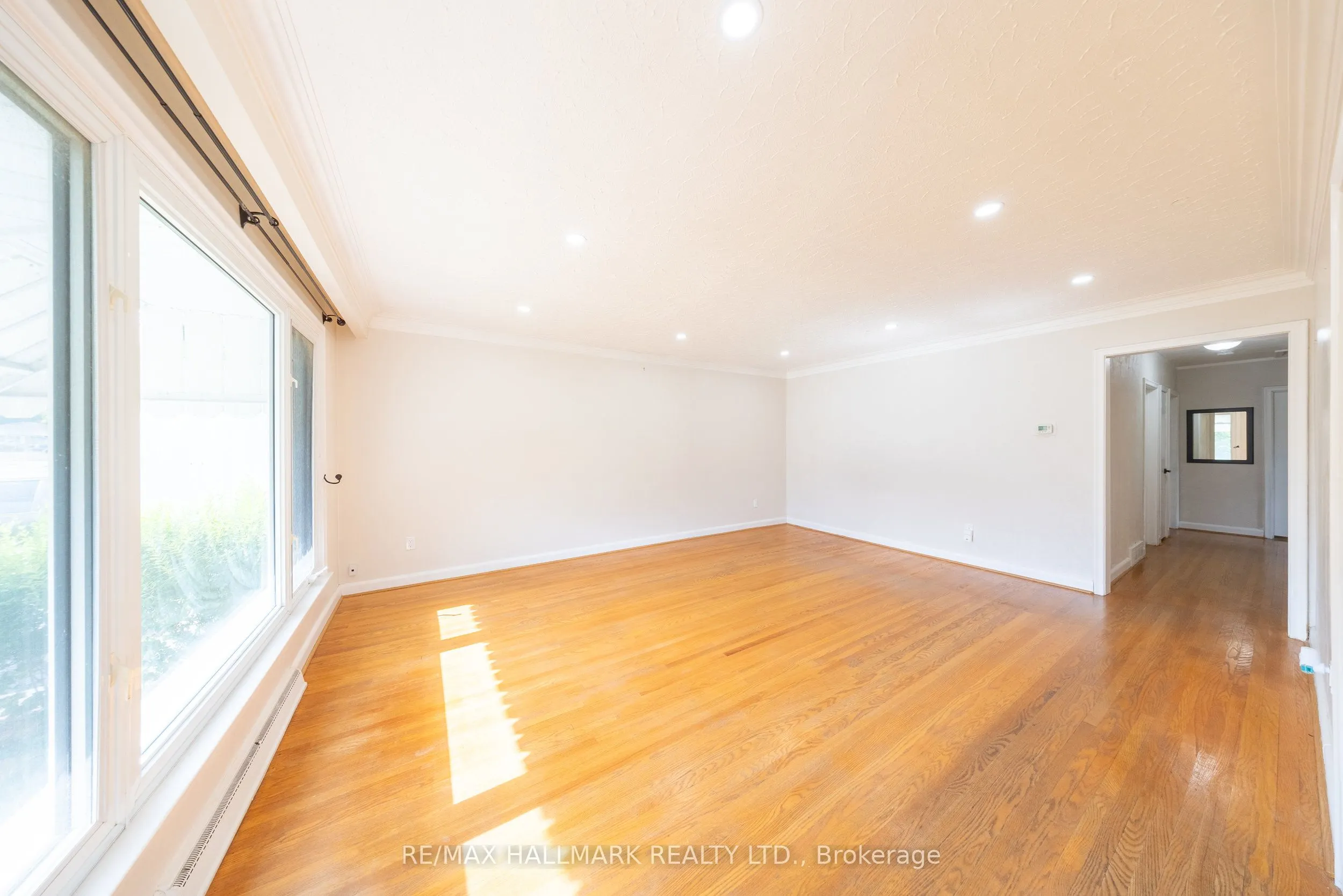 415 Stevenson Road N, #Main