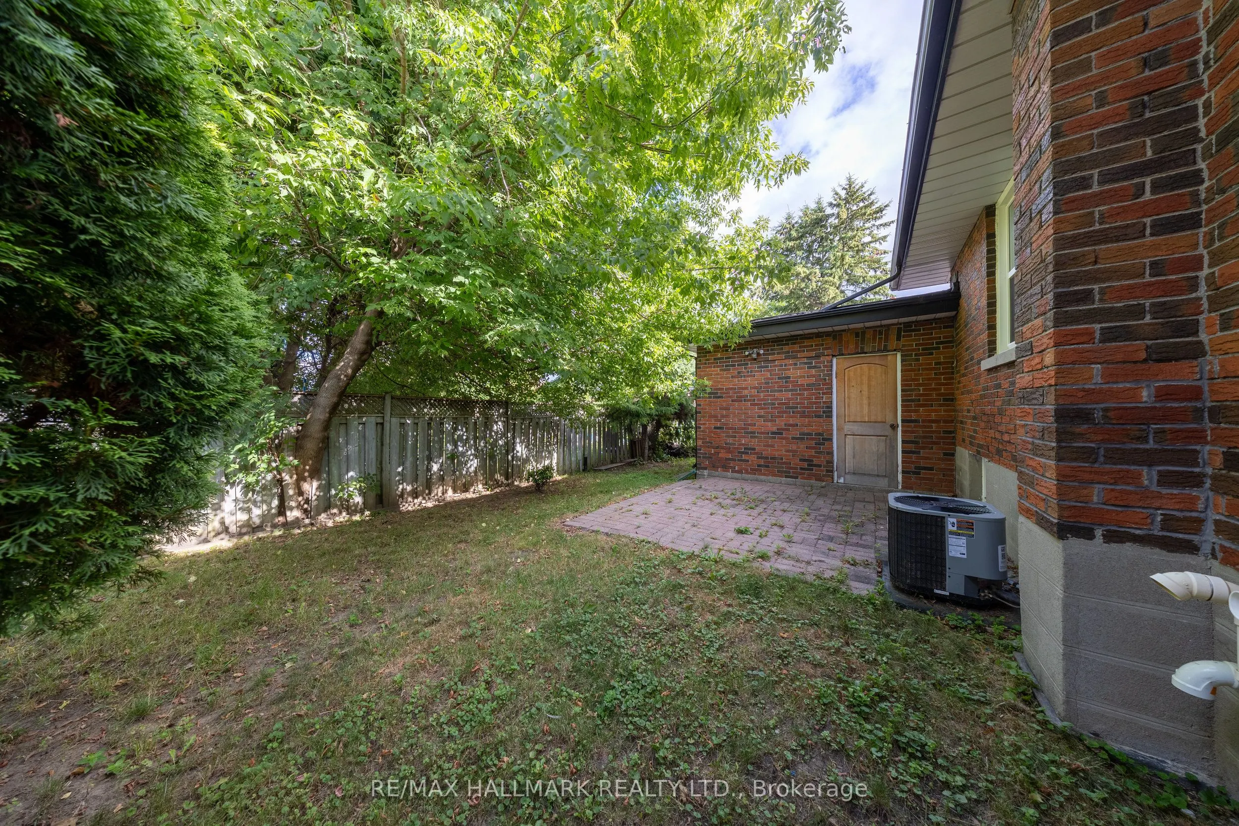 415 Stevenson Road N, #Main