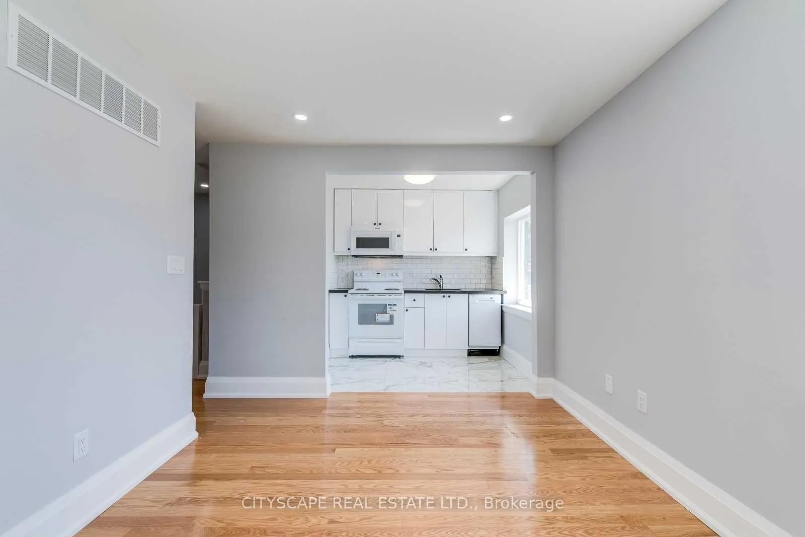 370 Strathmore Boulevard, #Upper