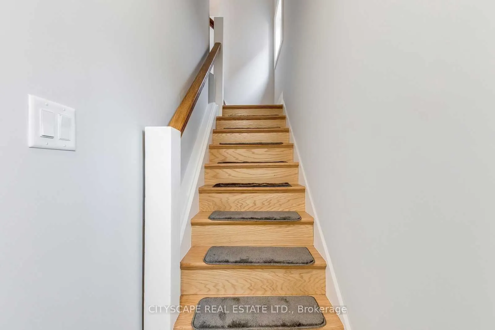 370 Strathmore Boulevard, #Upper