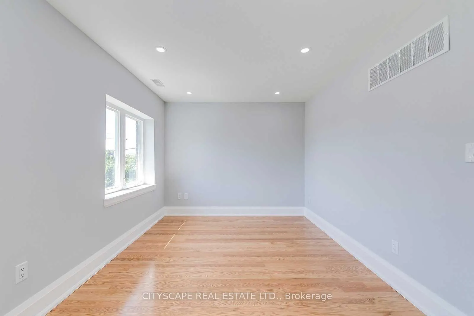 370 Strathmore Boulevard, #Upper