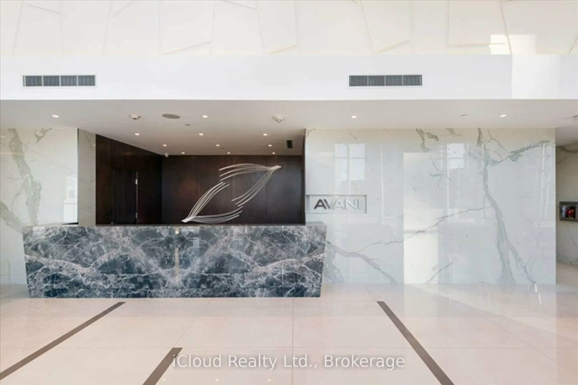 275 Village Green Square, #1722