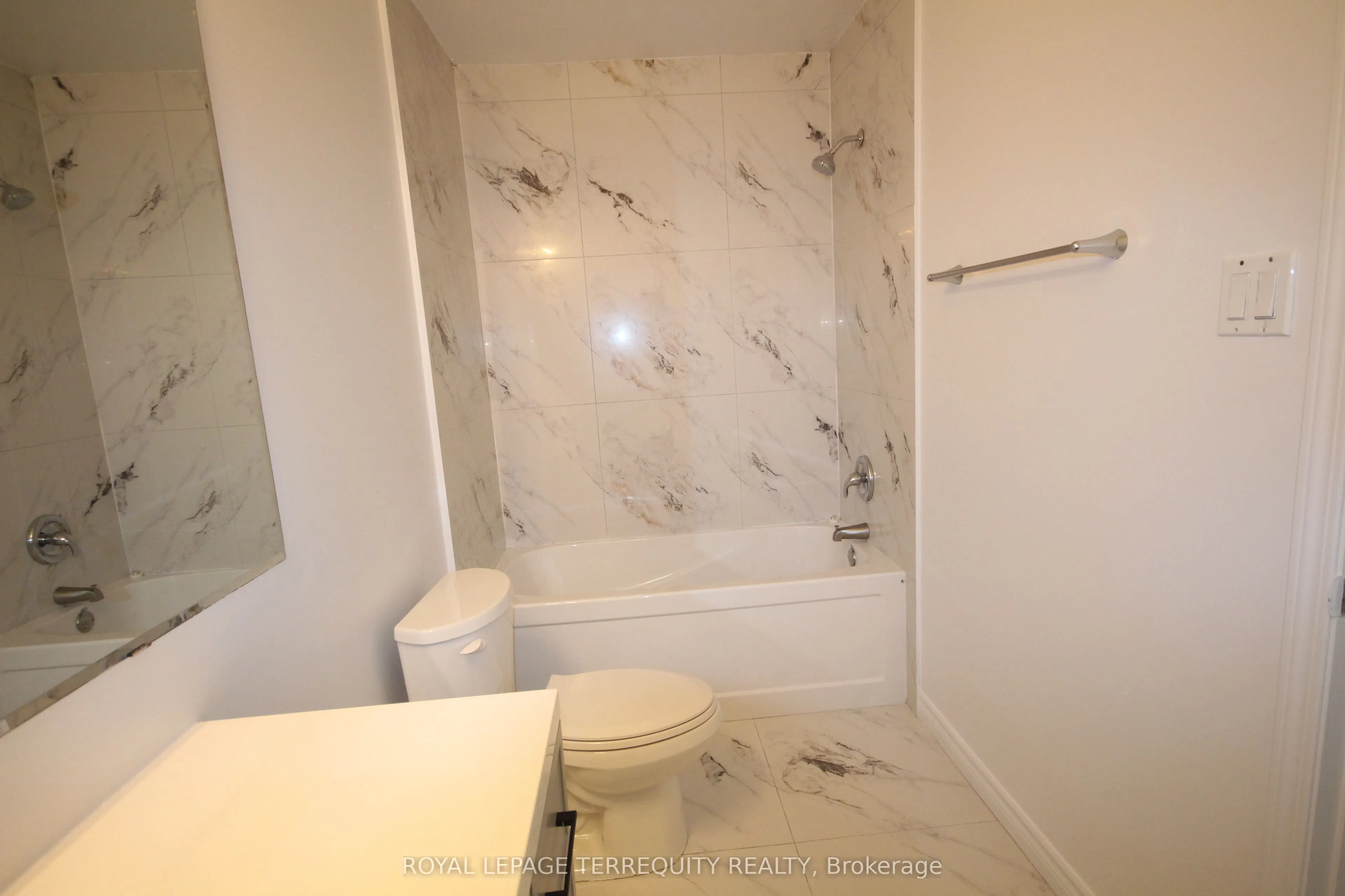 2135 Morningside Avenue, #Main
