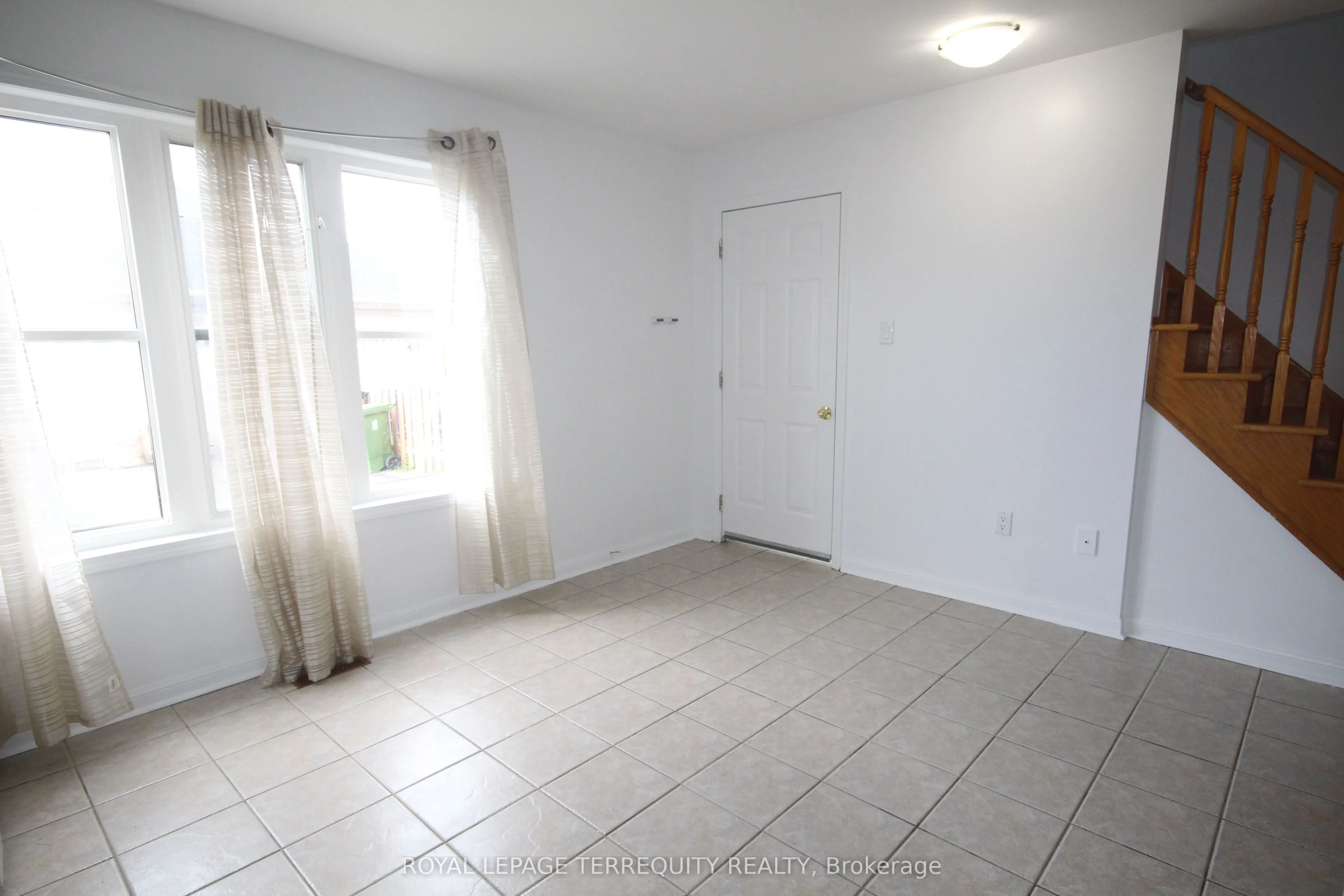 2135 Morningside Avenue, #Main