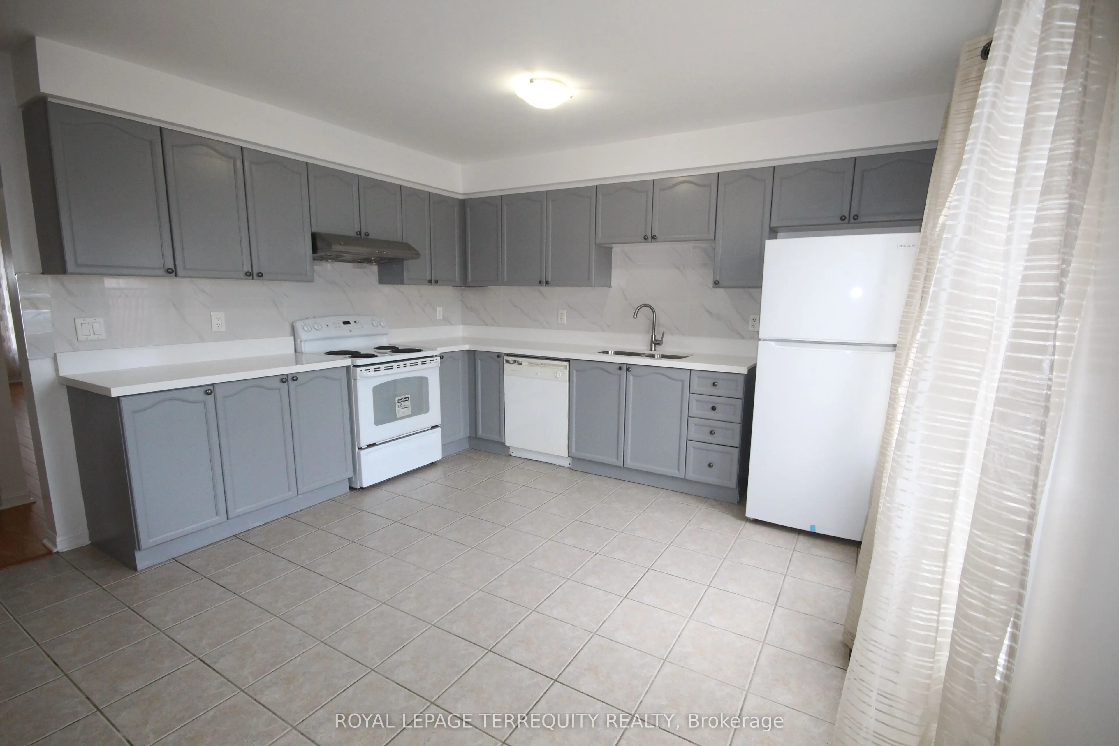 2135 Morningside Avenue, #Main