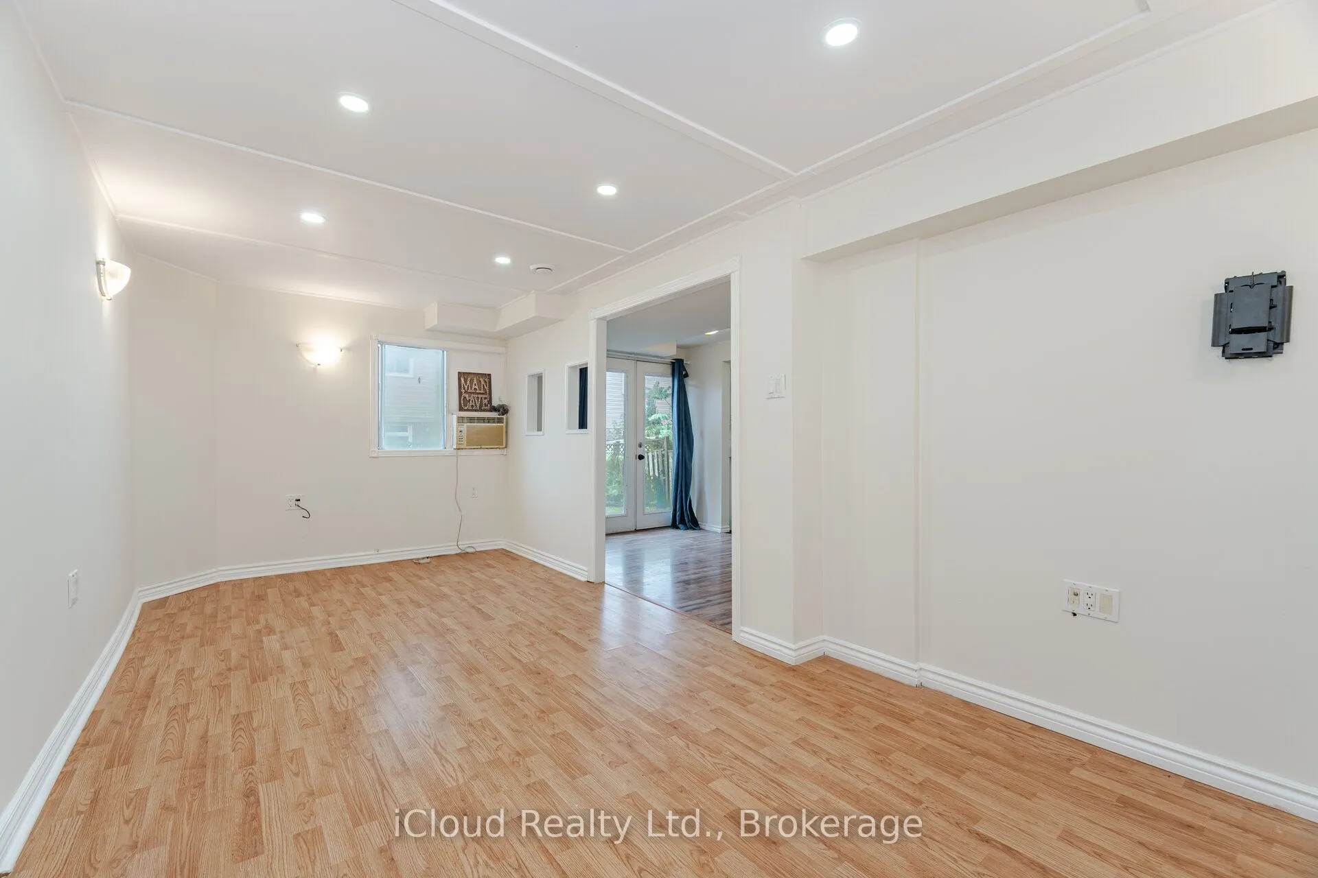 2015 Shay Drive