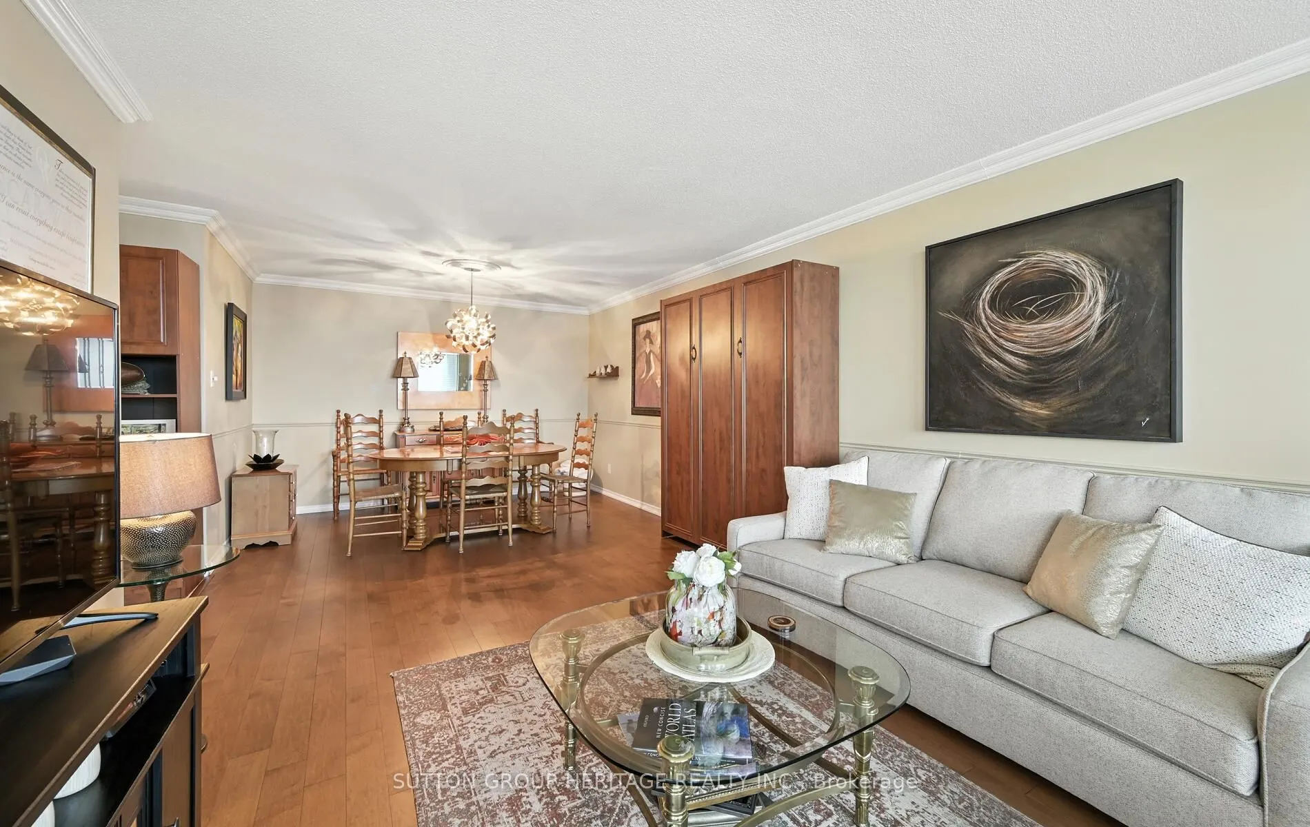 360 Watson Street W, #908