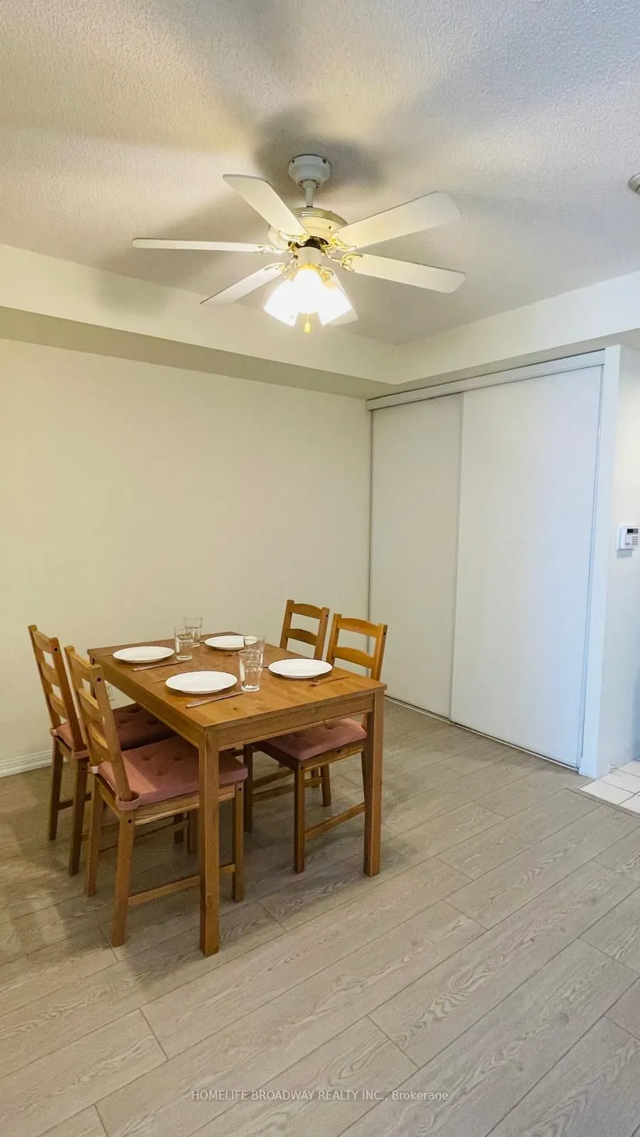 88 Corporate Drive, #2405