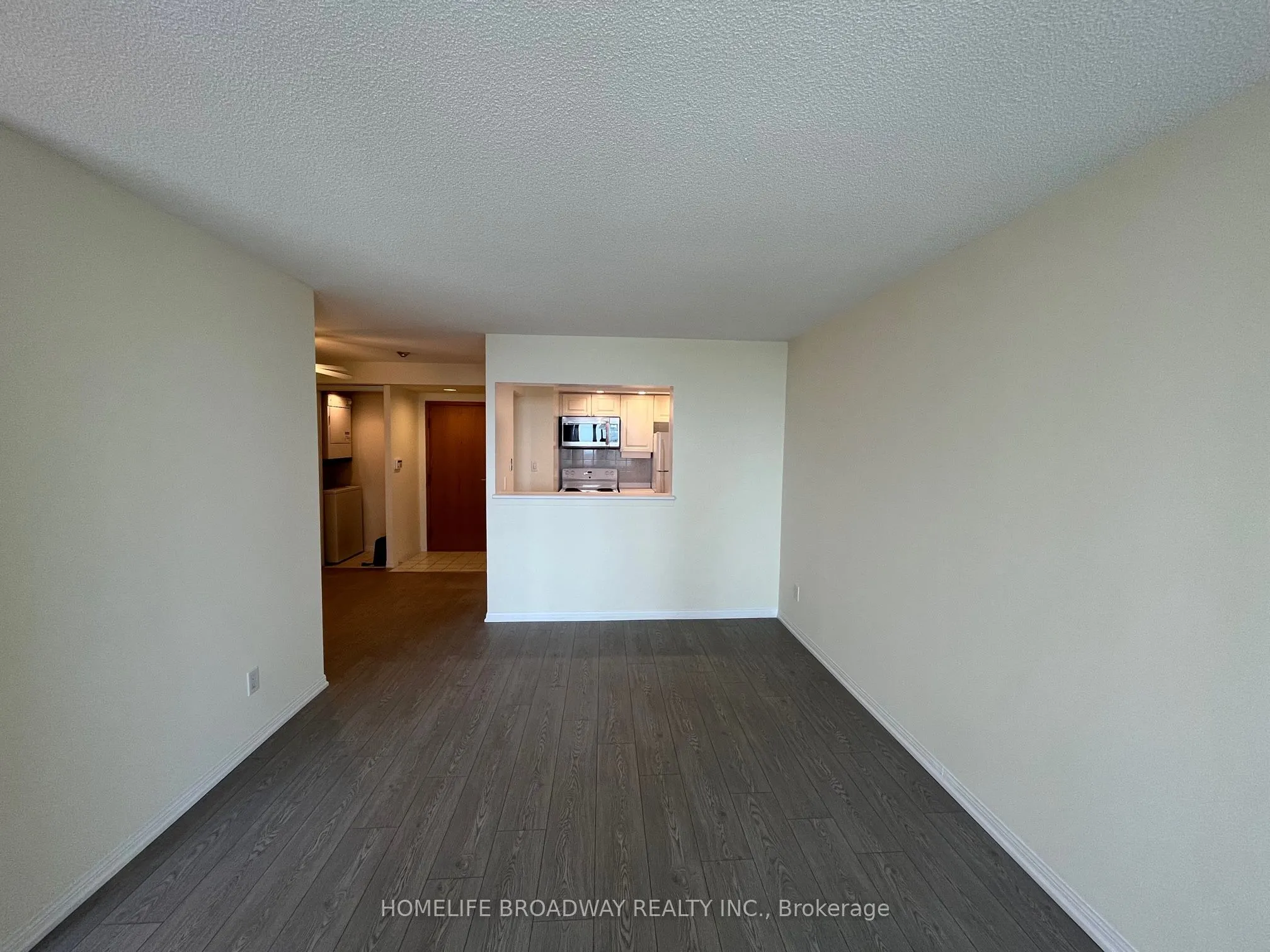 88 Corporate Drive, #2405