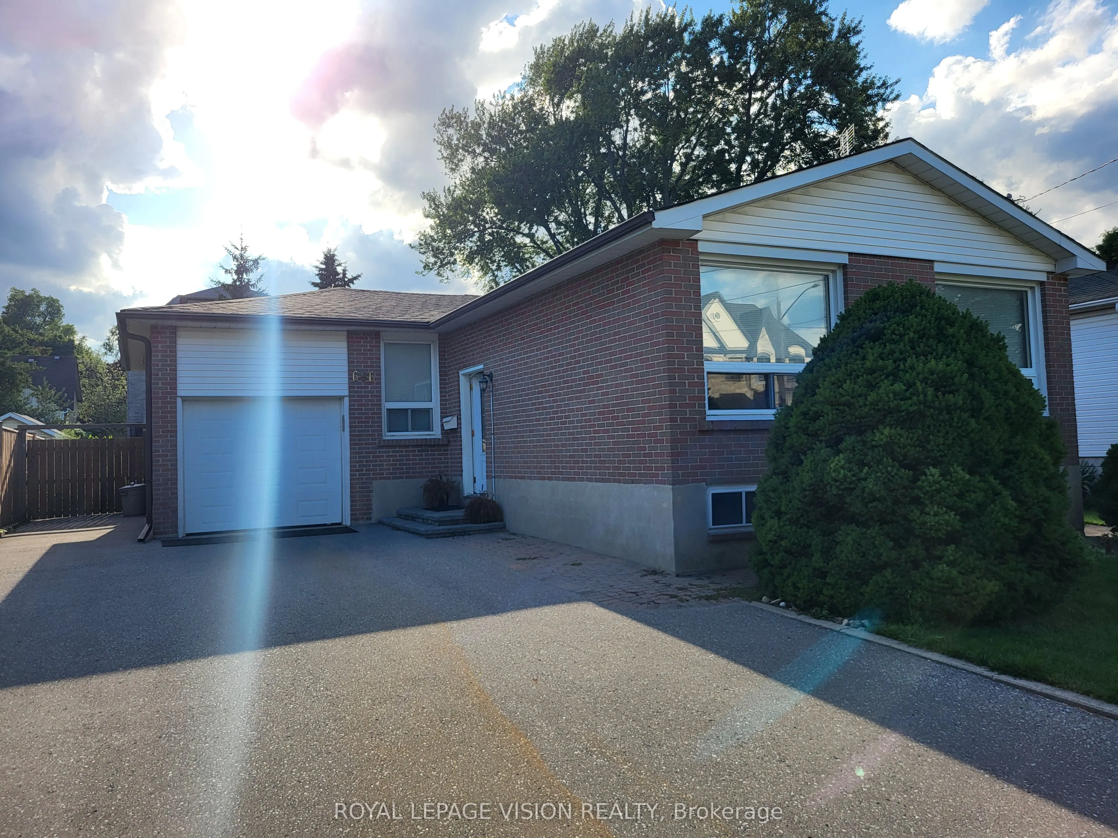 696 Victory Drive