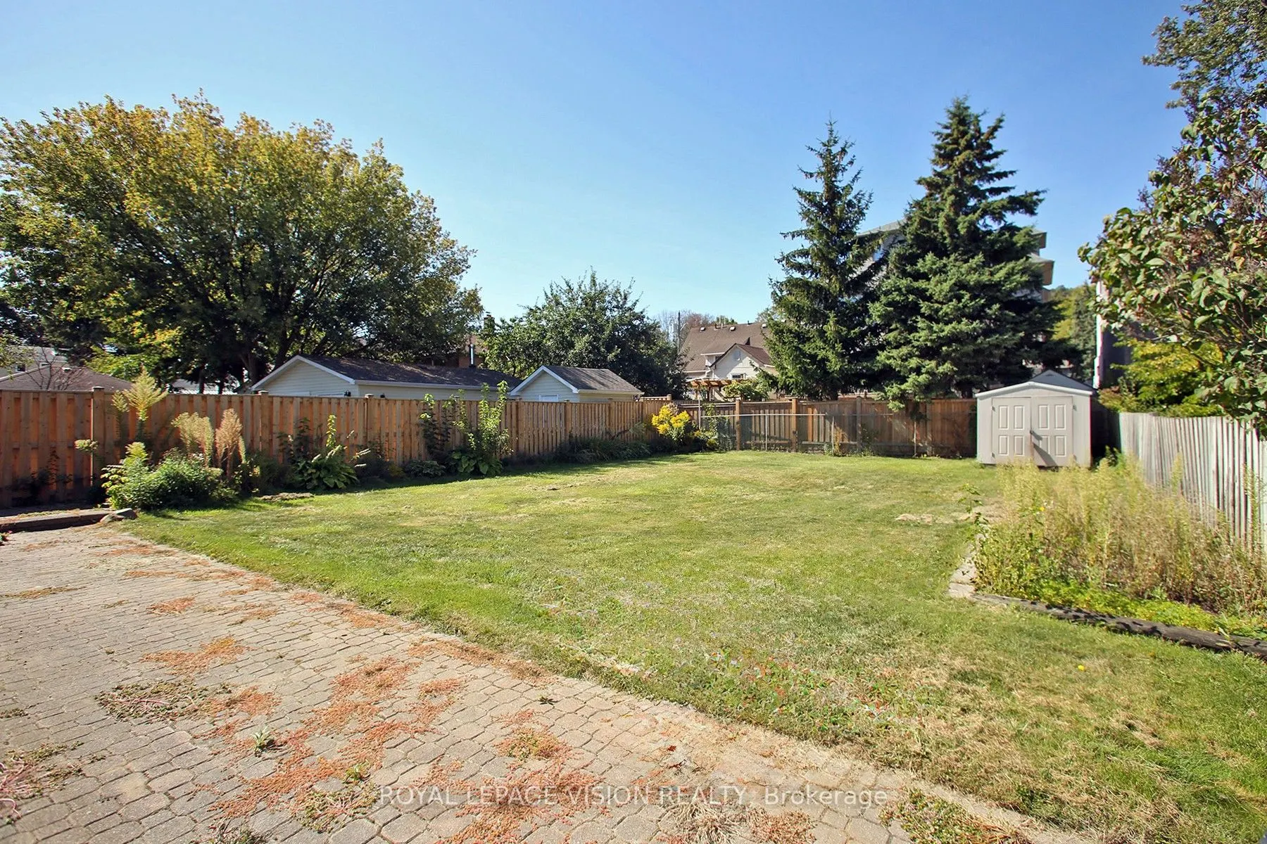 696 Victory Drive, #Upper