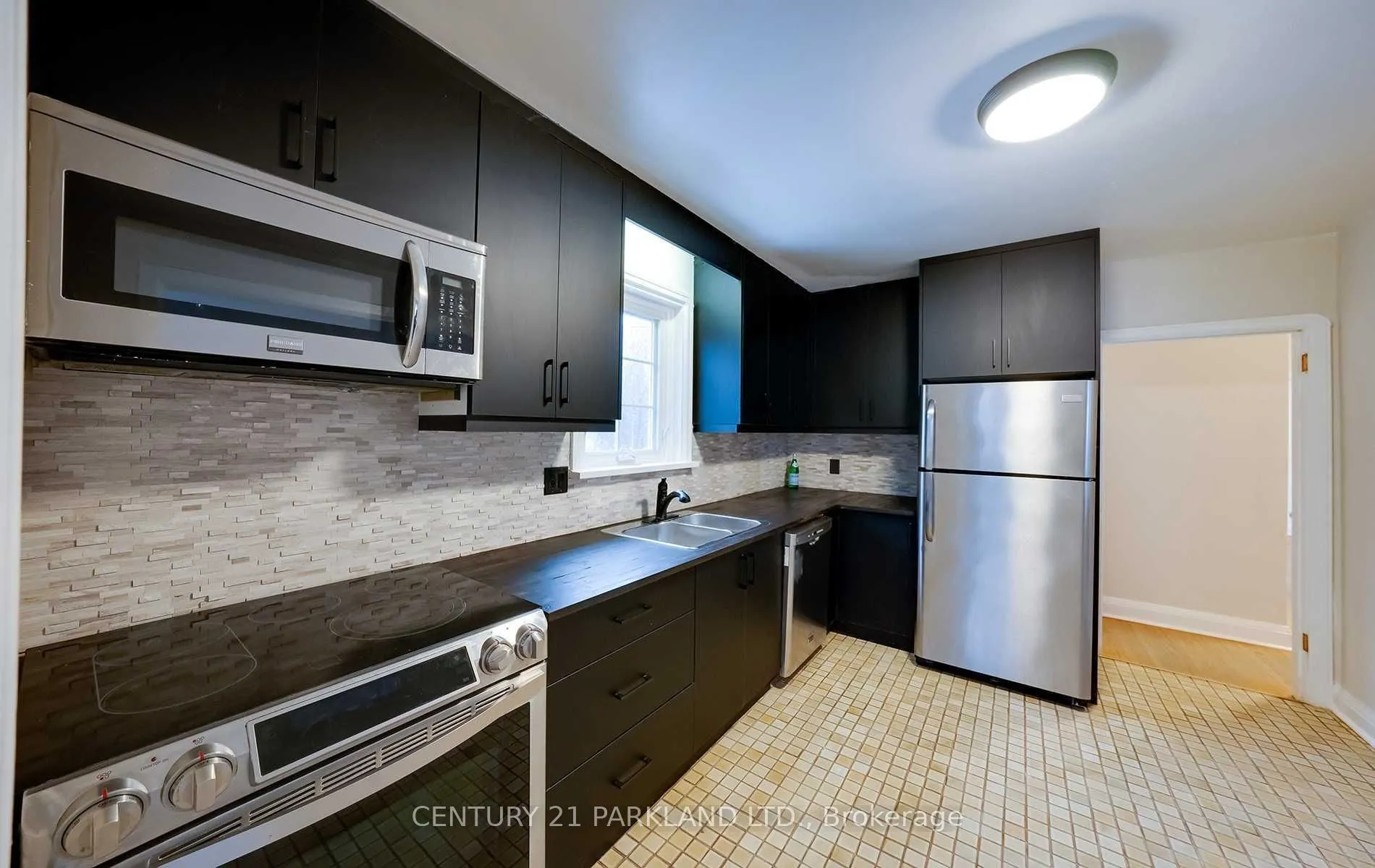 3 Parkview Heights