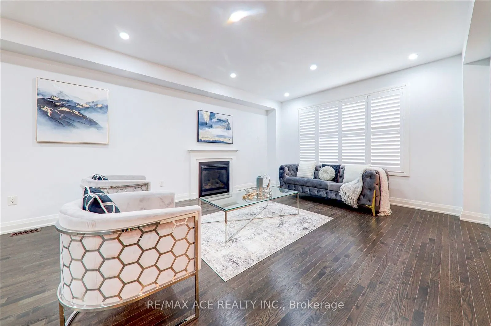 27 Hassard-Short Lane