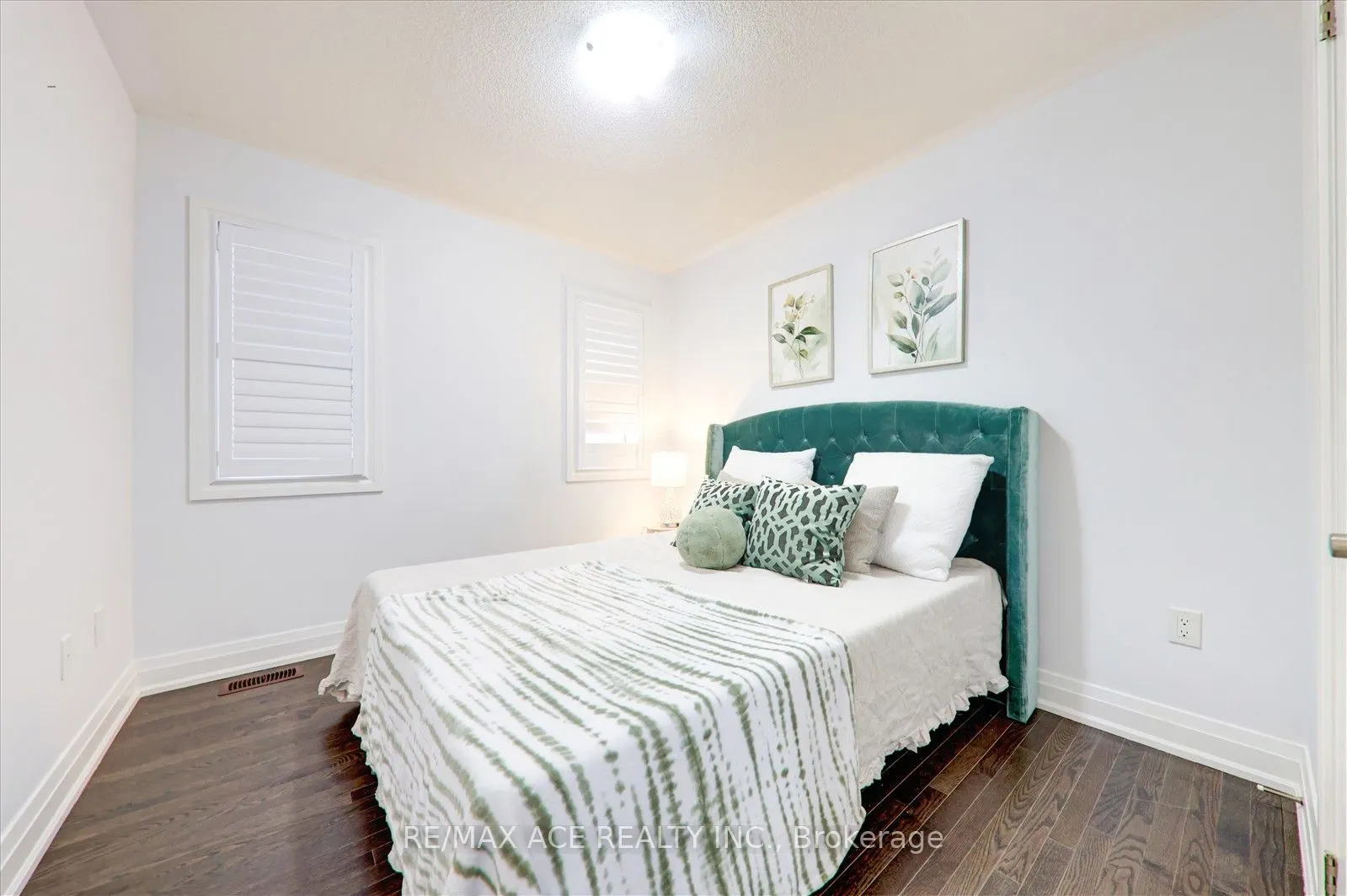 27 Hassard-Short Lane