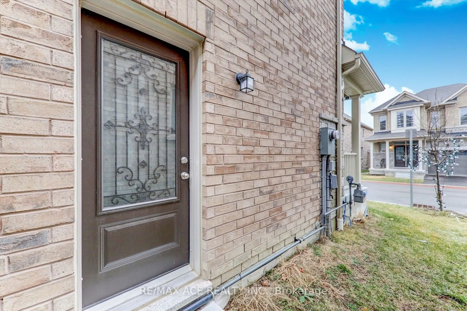 27 Hassard-Short Lane