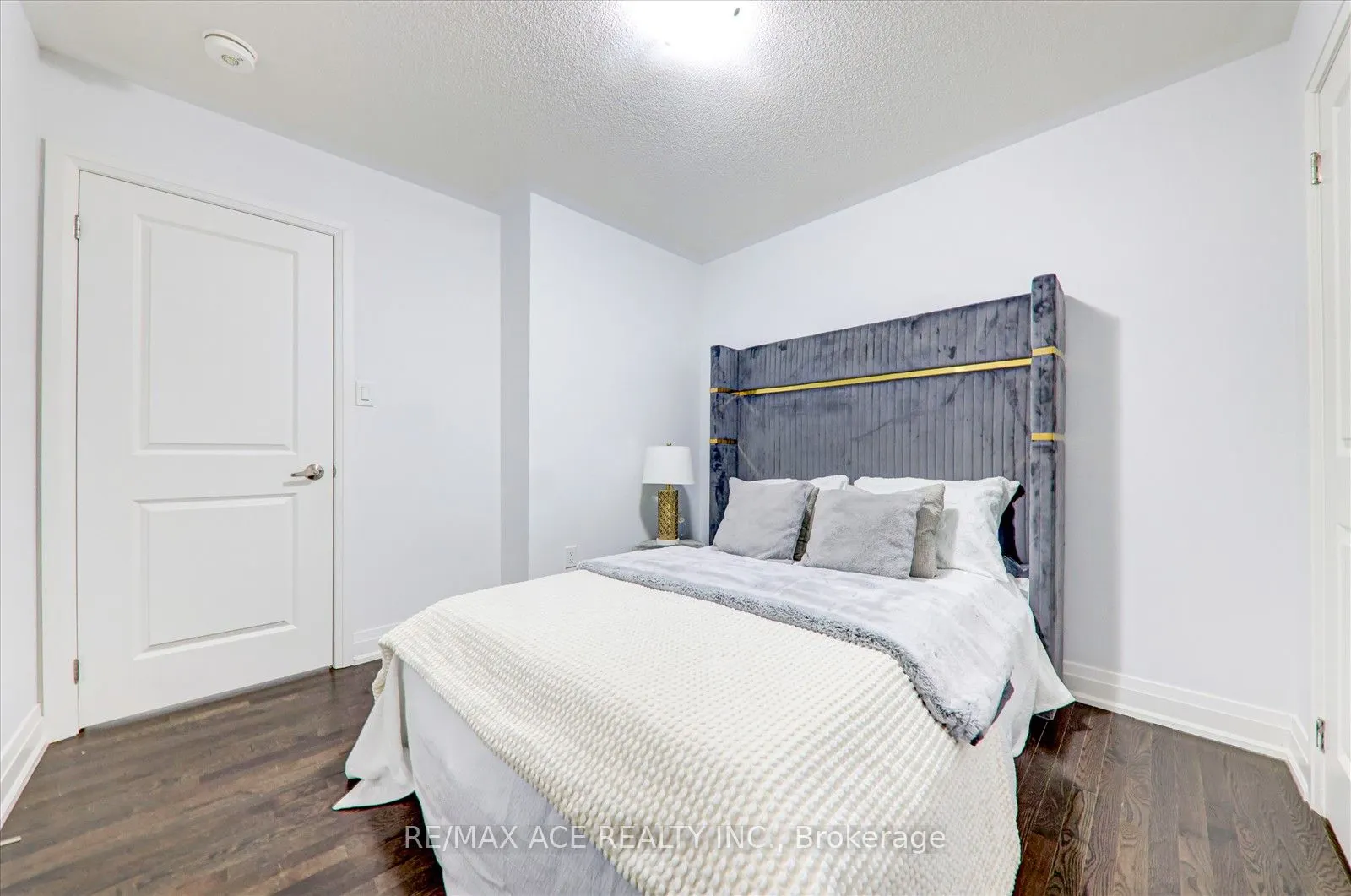 27 Hassard-Short Lane