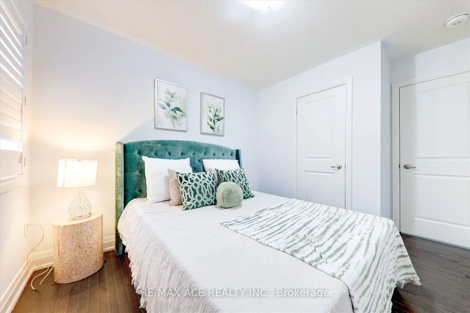 27 Hassard-Short Lane