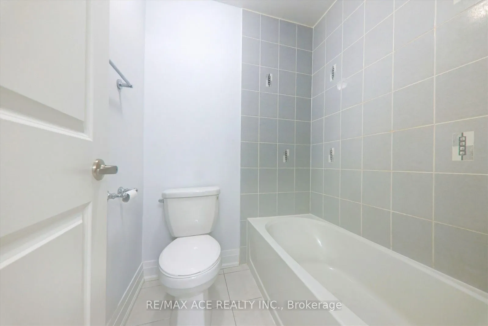 27 Hassard-Short Lane
