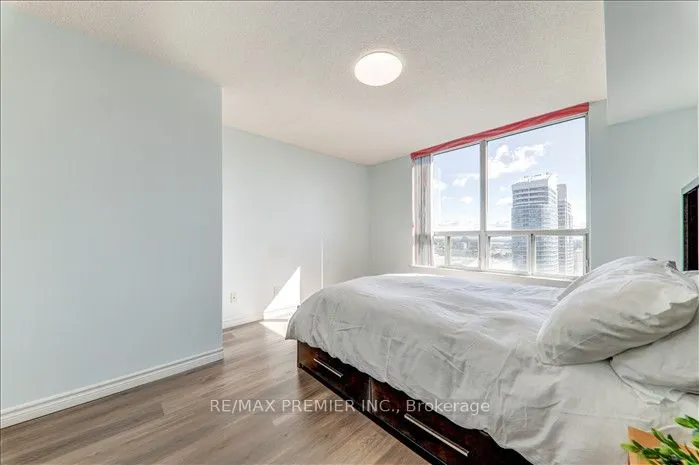 88 Corporate Drive, #2602