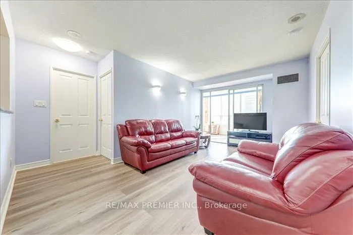 88 Corporate Drive, #2602