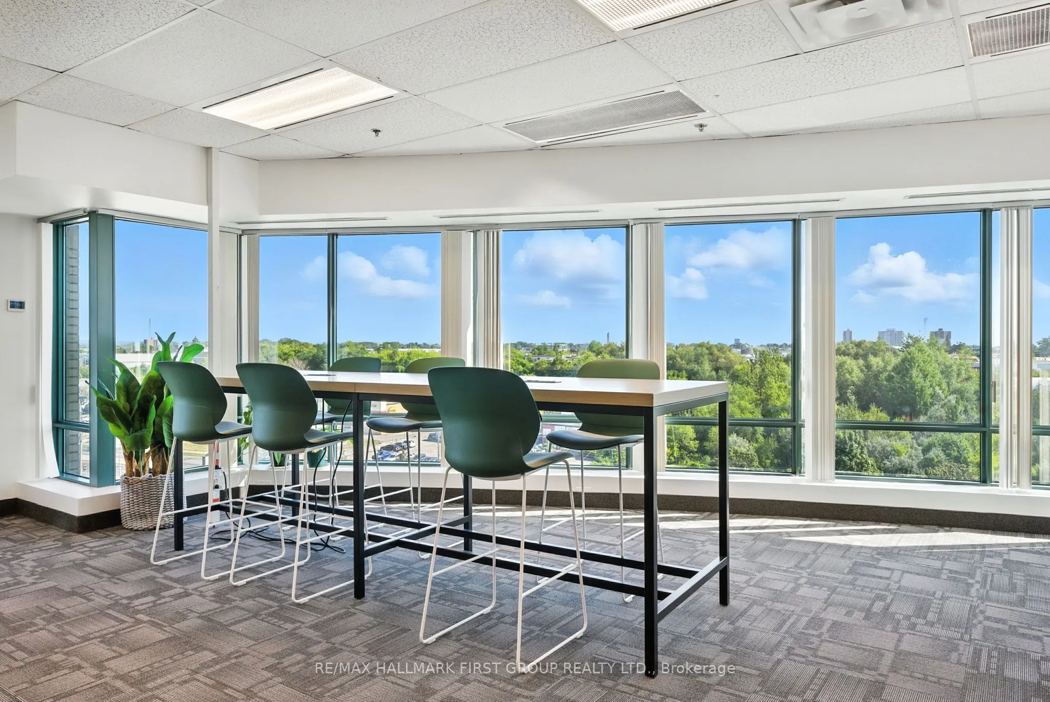 230 Westney Road S, #600 & 700